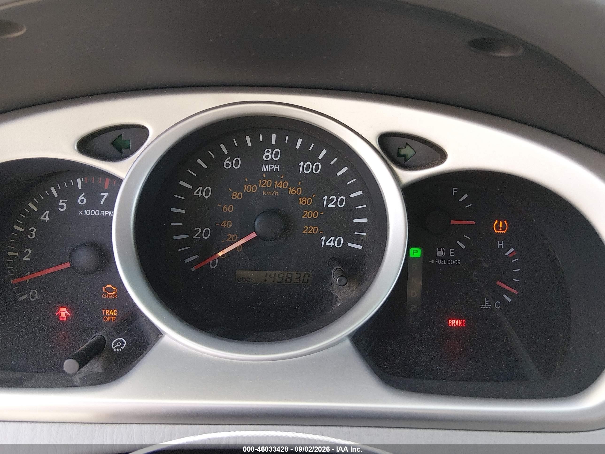 2004 Toyota Highlander   Blue vin: JTEDD21A640105569