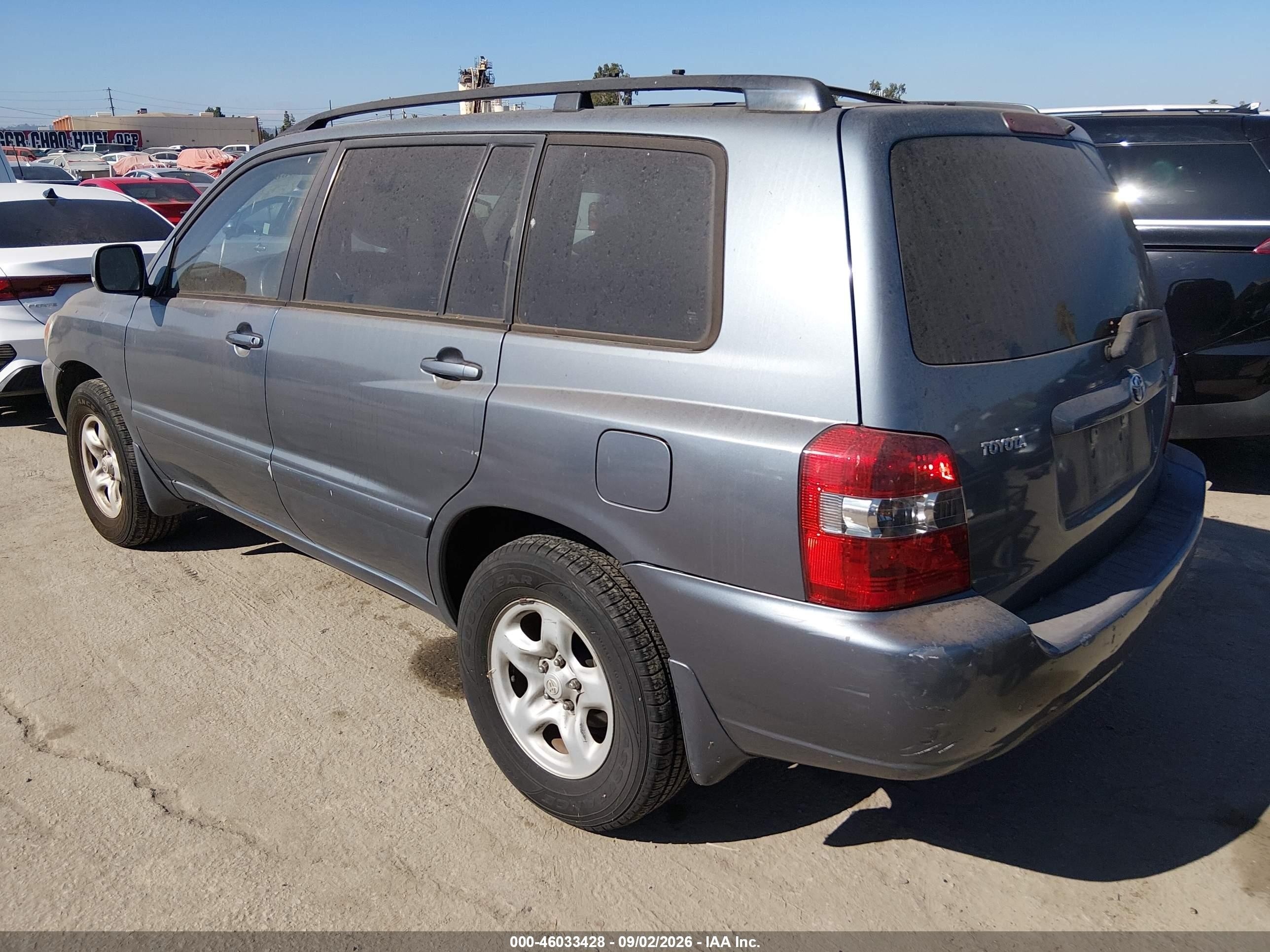 2004 Toyota Highlander   Blue vin: JTEDD21A640105569