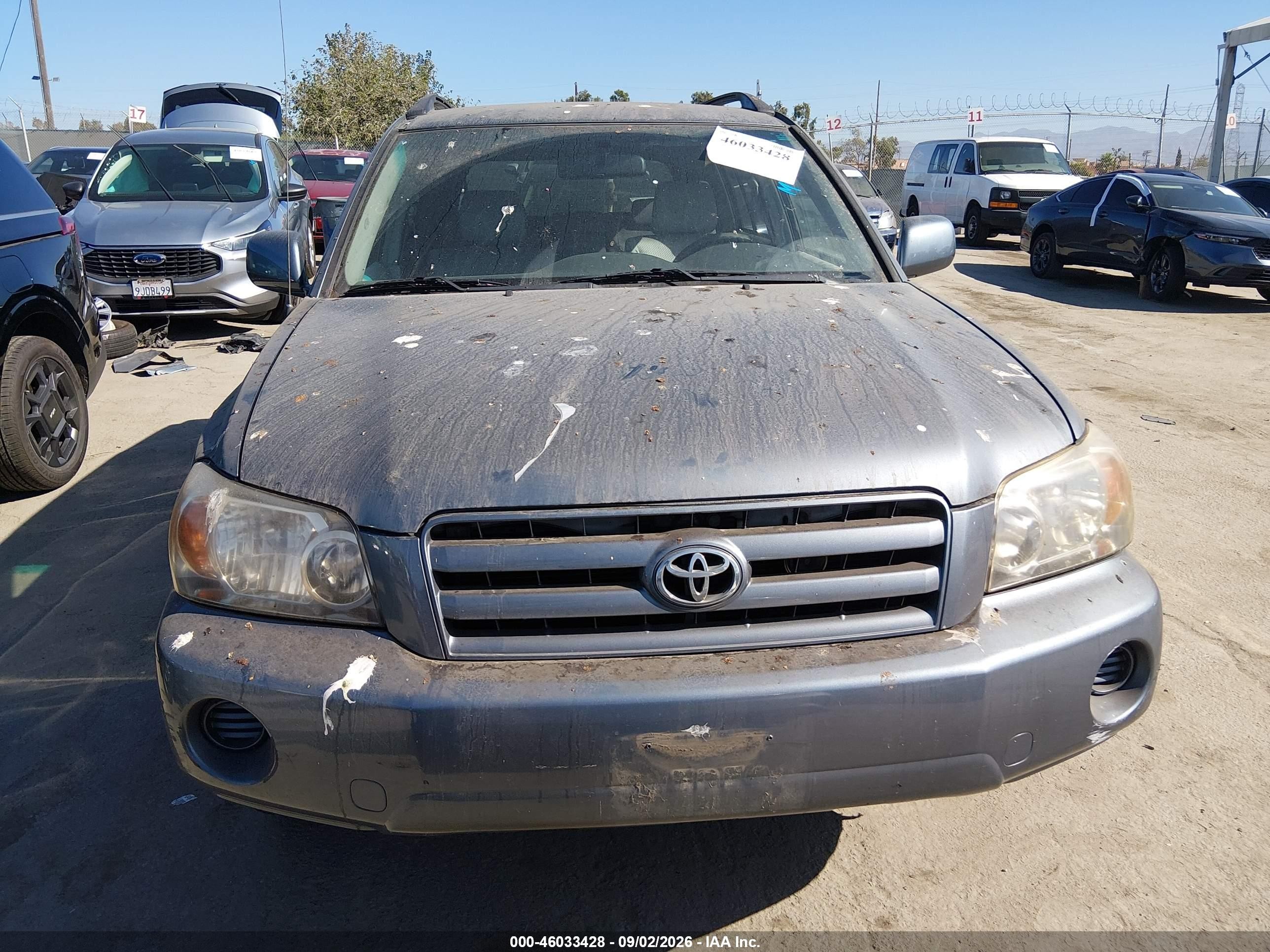 2004 Toyota Highlander   Blue vin: JTEDD21A640105569