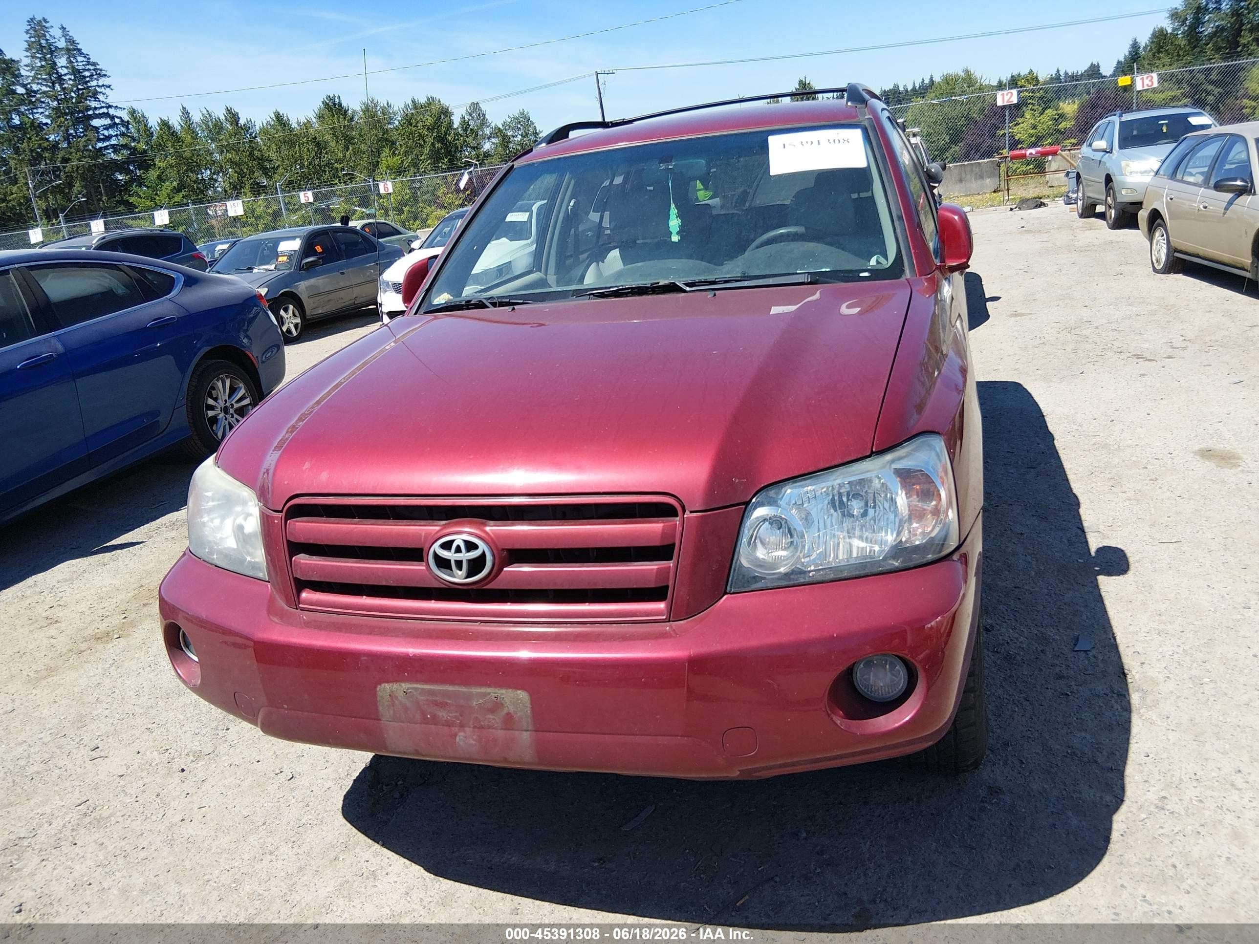 2007 Toyota Highlander   Burgundy vin: JTEDD21A770158477