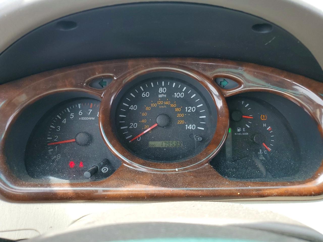2004 Toyota Highlander Base Green vin: JTEDD21A940096494