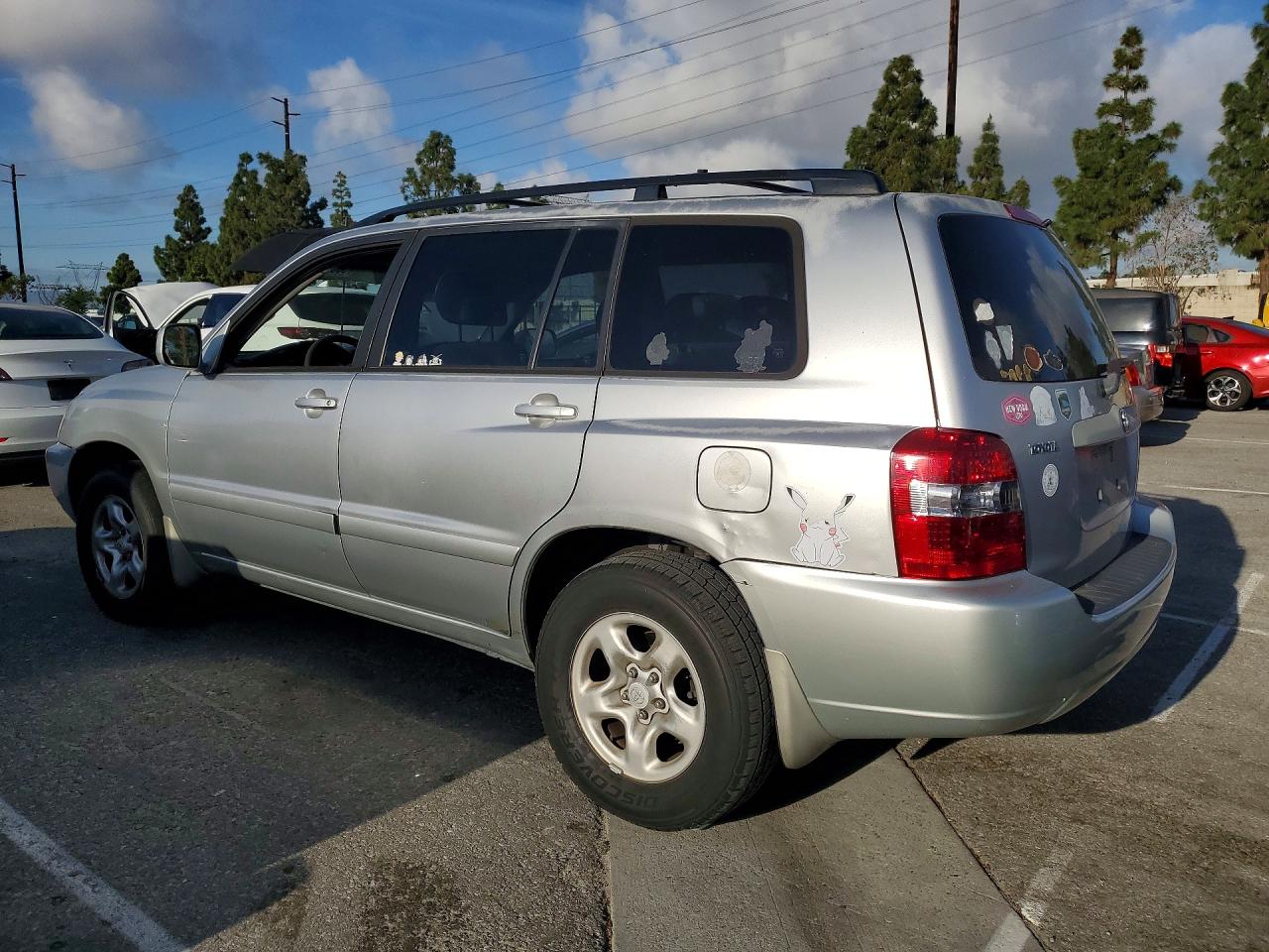 2004 Toyota Highlander Base Серебряный vin: JTEDD21A940099881