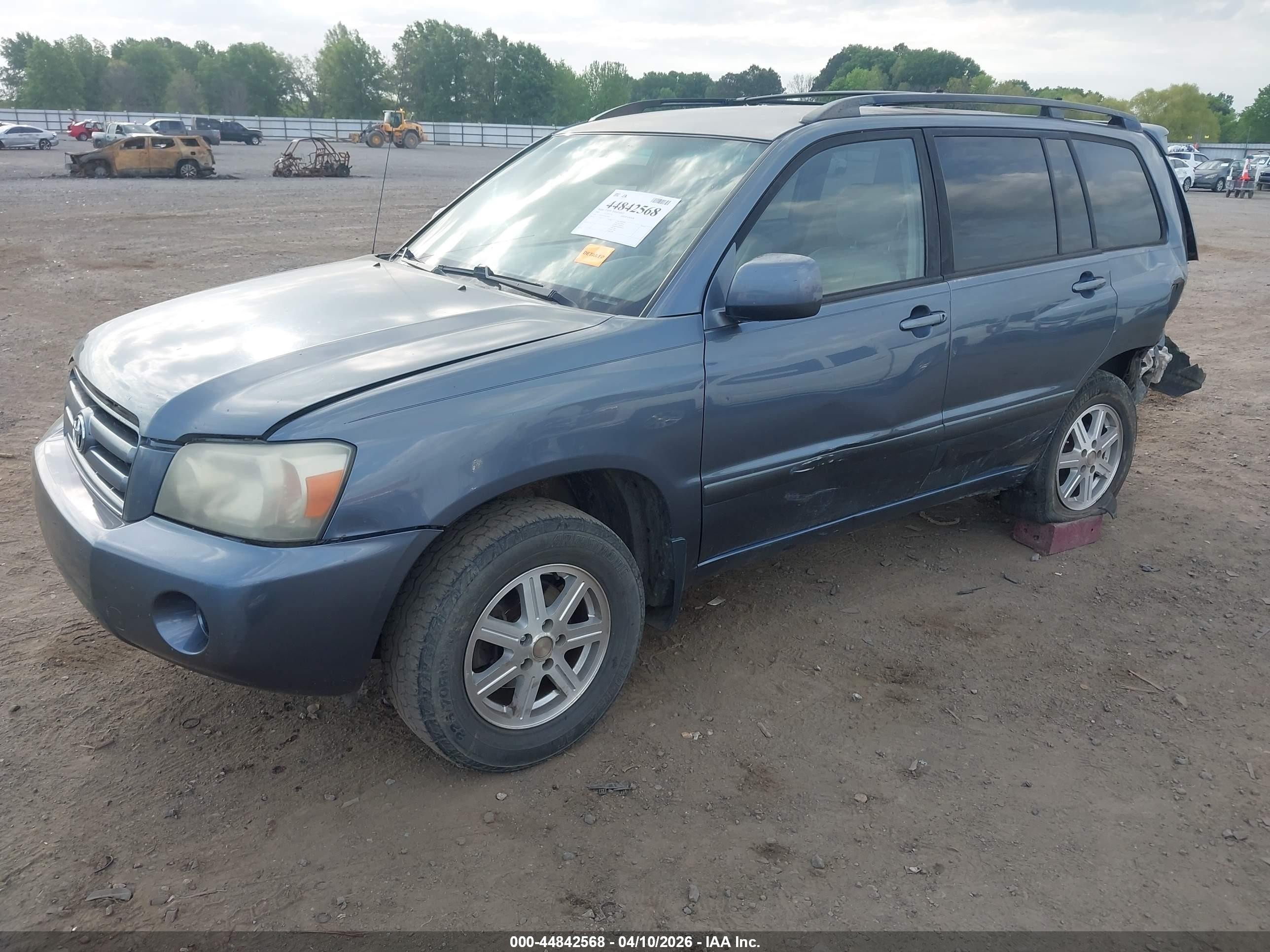 2005 Toyota Highlander   Turquoise vin: JTEDD21A950121654