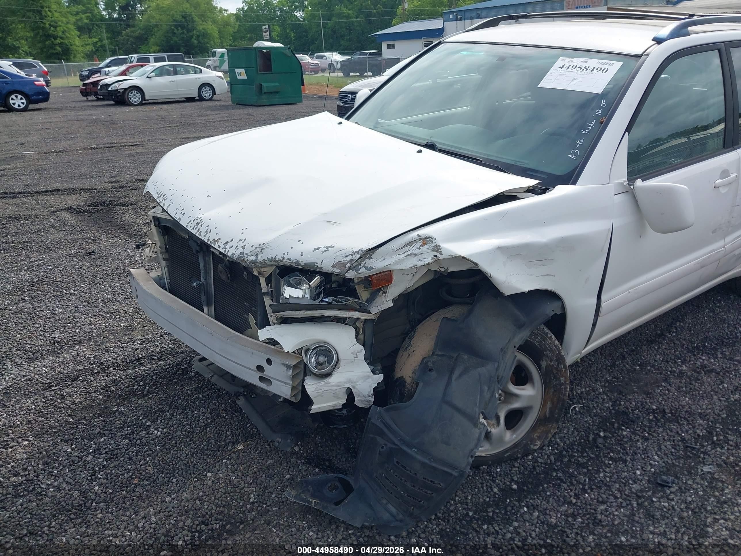 2006 Toyota Highlander   White vin: JTEDD21A960154526