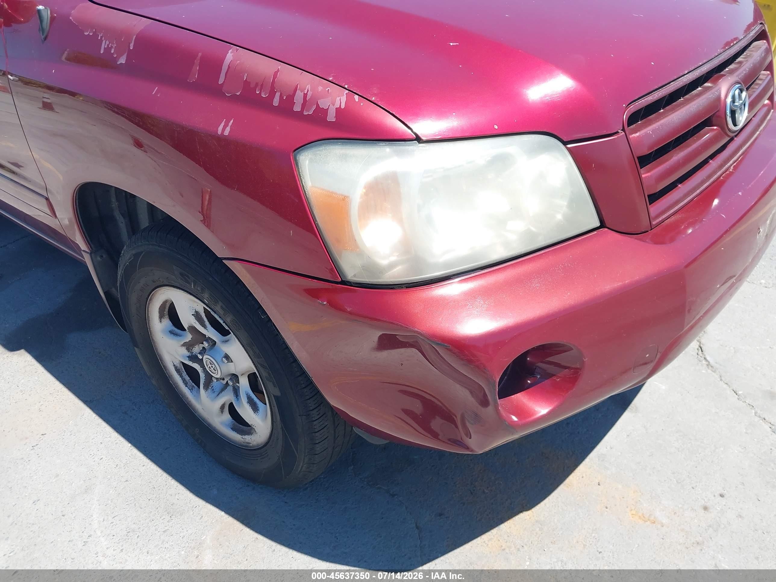 2006 Toyota Highlander   Red vin: JTEDD21AX60139324