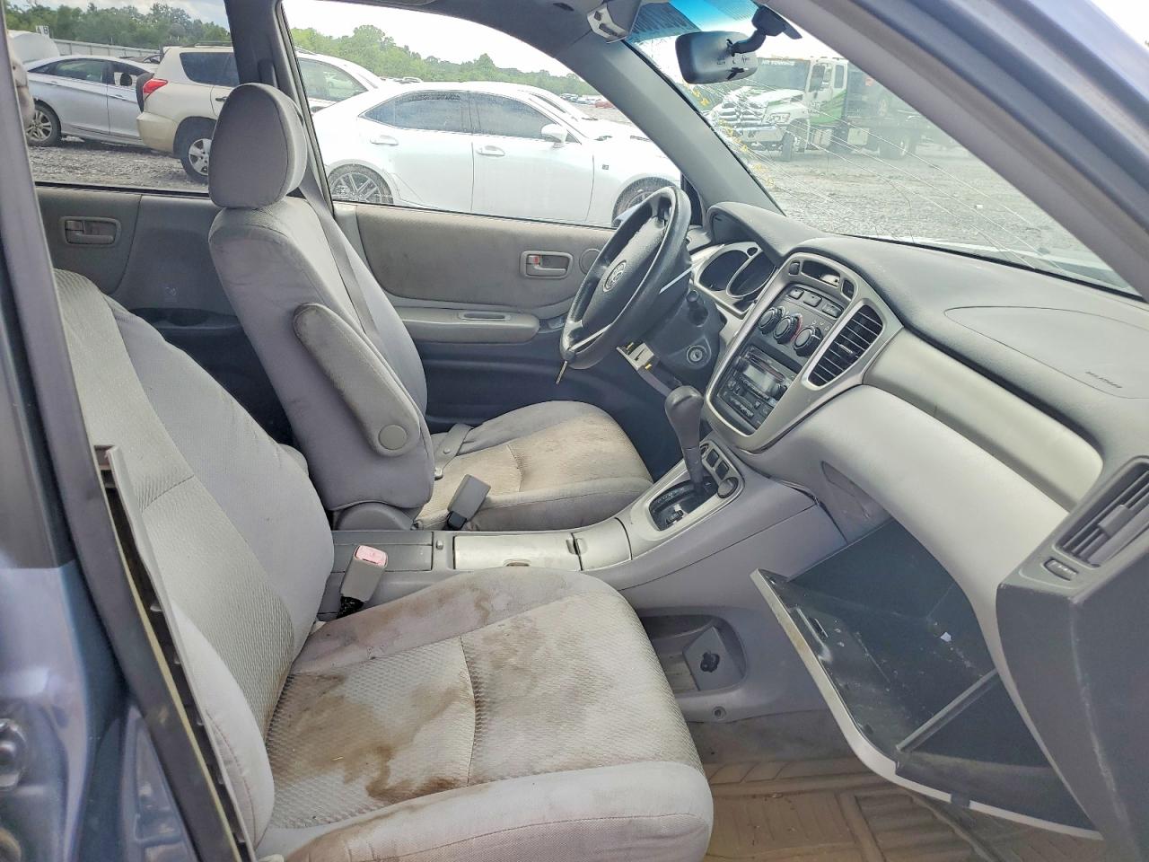 2006 Toyota Highlander Base Blue vin: JTEDD21AX60140103