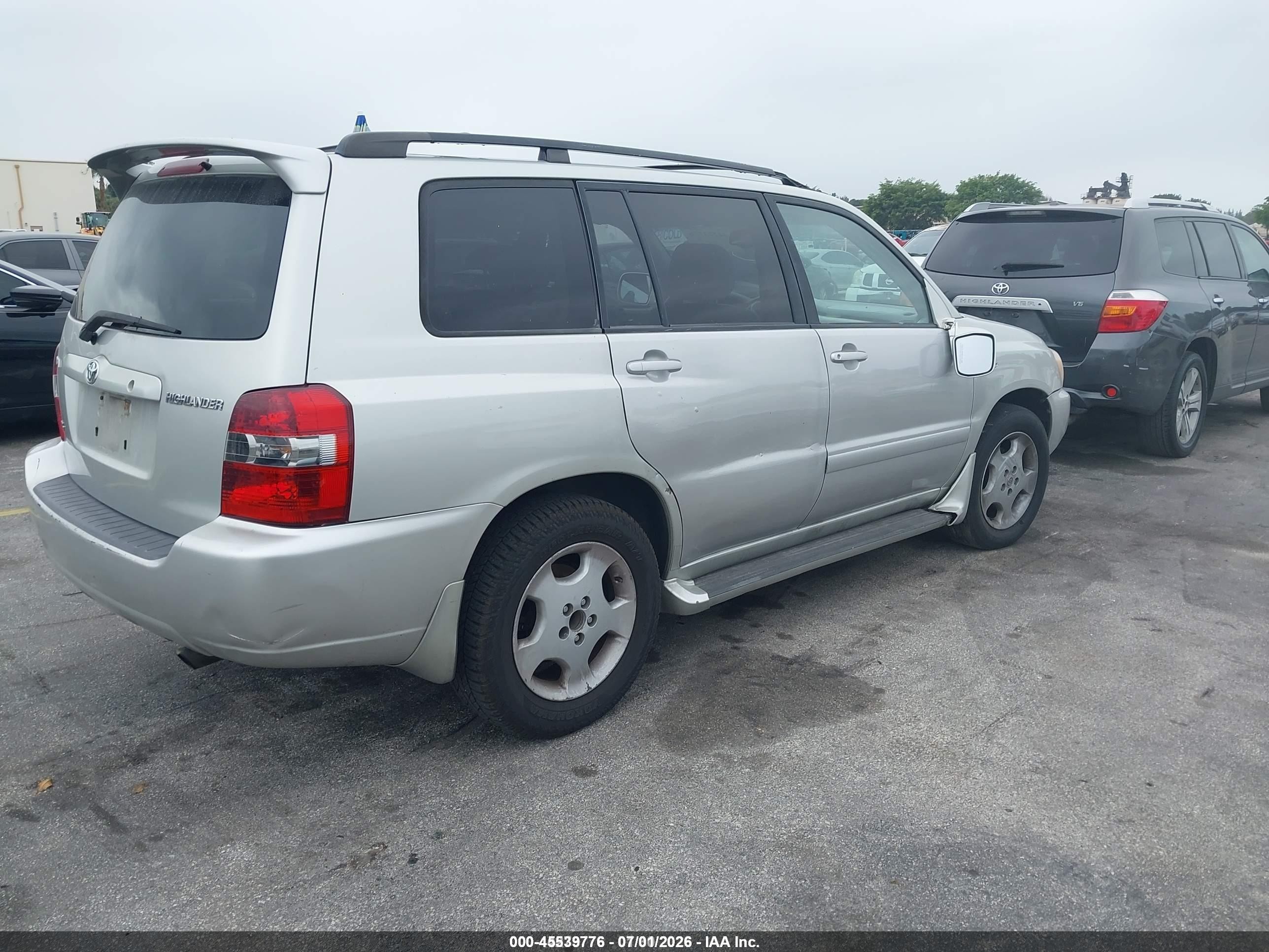 2004 Toyota Highlander Limited Silver vin: JTEDP21A040003692