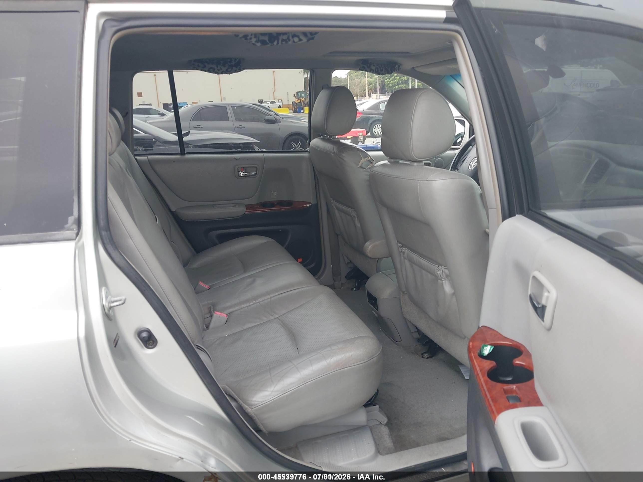 2004 Toyota Highlander Limited Silver vin: JTEDP21A040003692