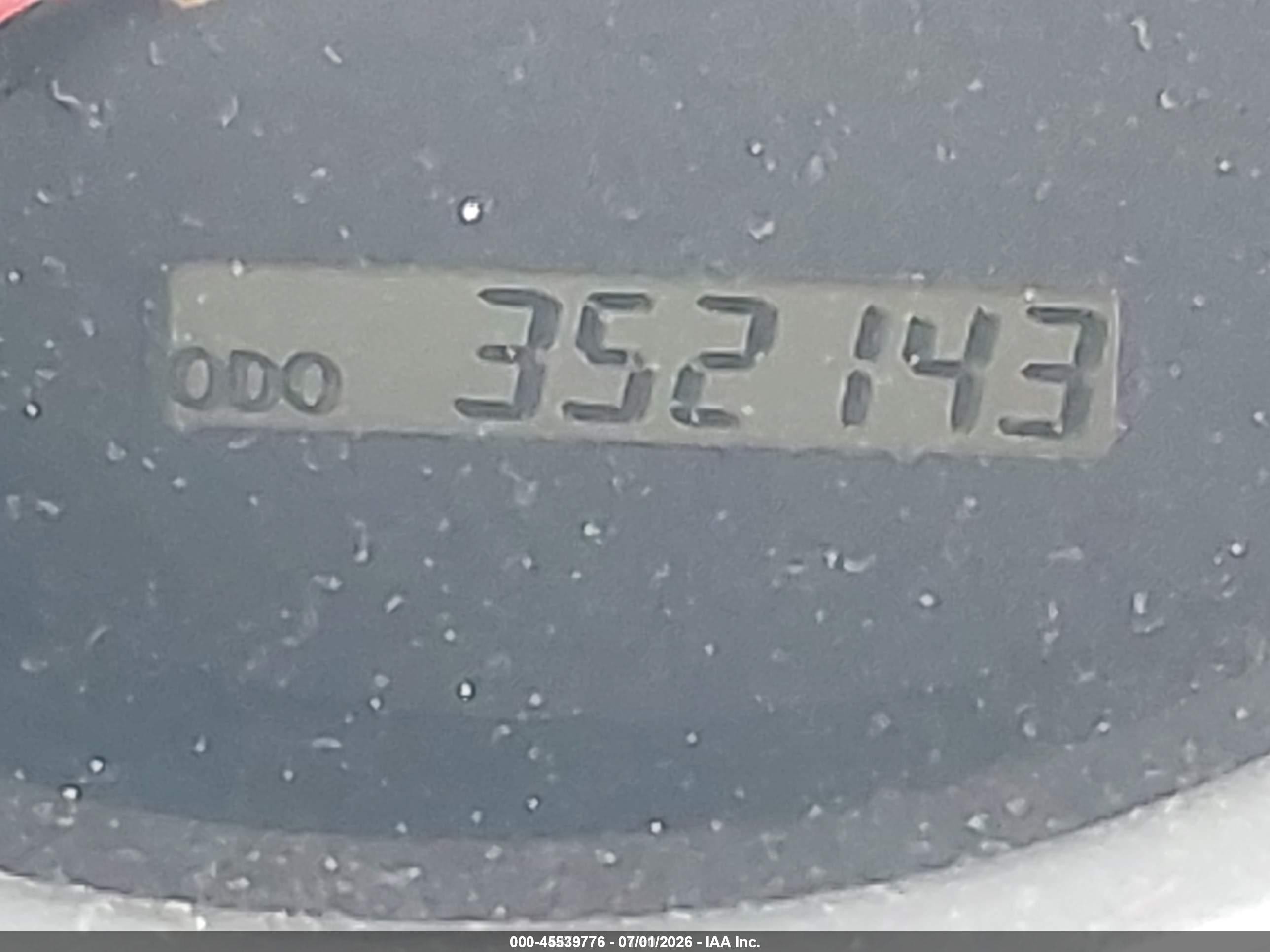 2004 Toyota Highlander Limited Silver vin: JTEDP21A040003692