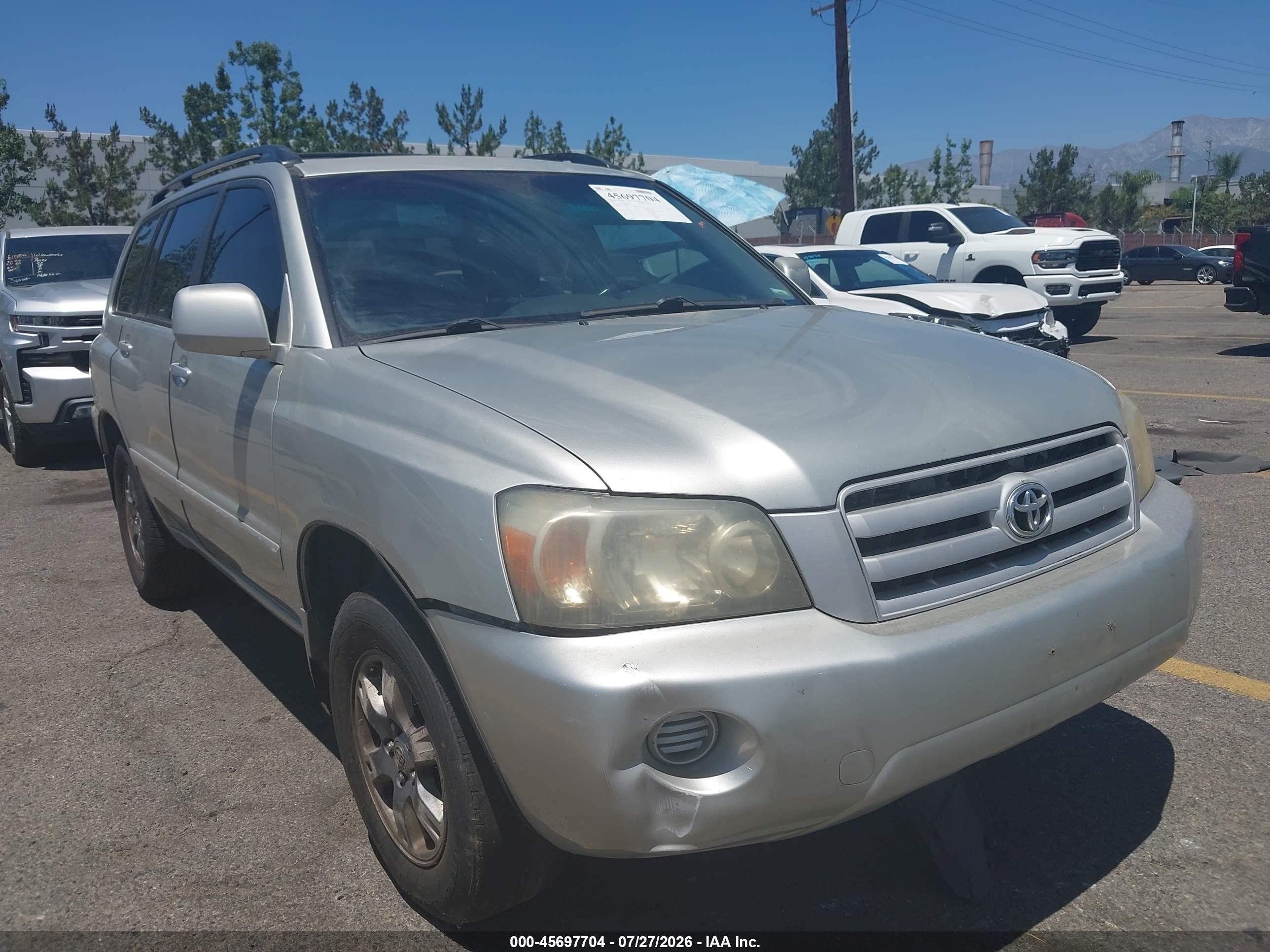 2004 Toyota Highlander V6 Silver vin: JTEDP21A040004437