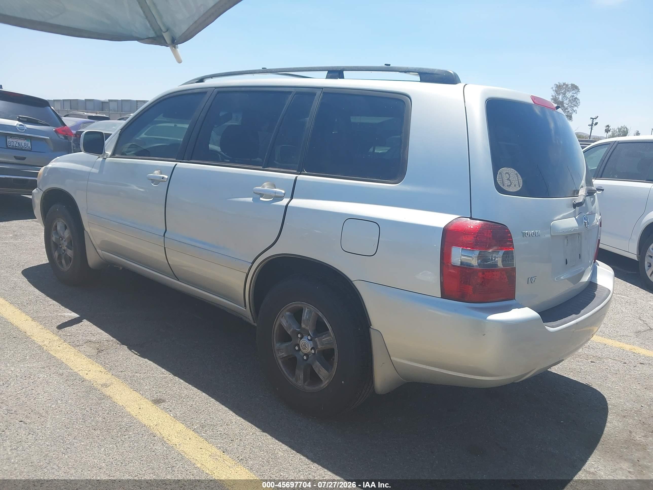 2004 Toyota Highlander V6 Silver vin: JTEDP21A040004437
