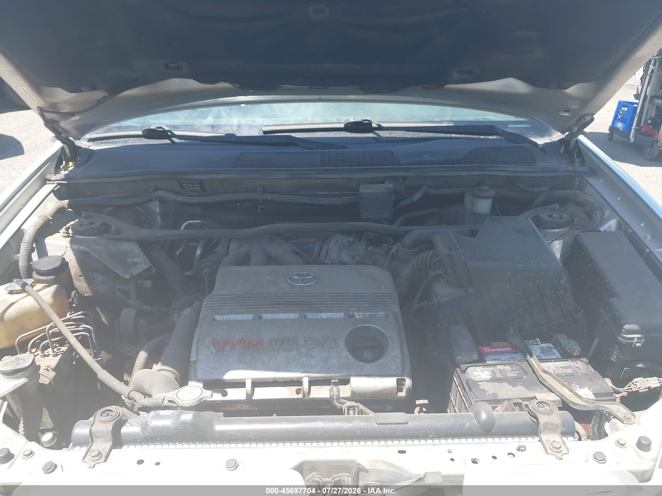 2004 Toyota Highlander V6 Silver vin: JTEDP21A040004437