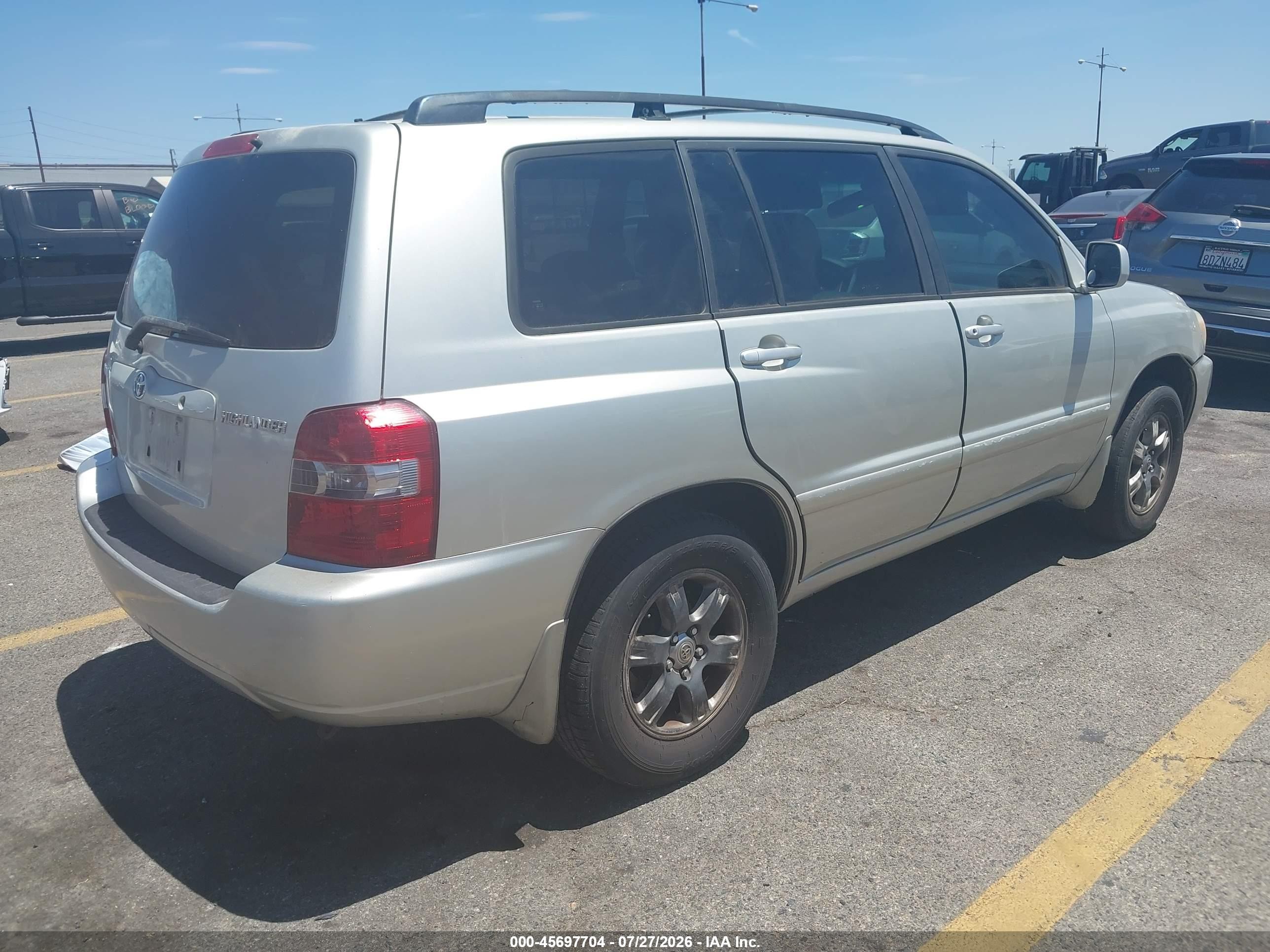 2004 Toyota Highlander V6 Silver vin: JTEDP21A040004437