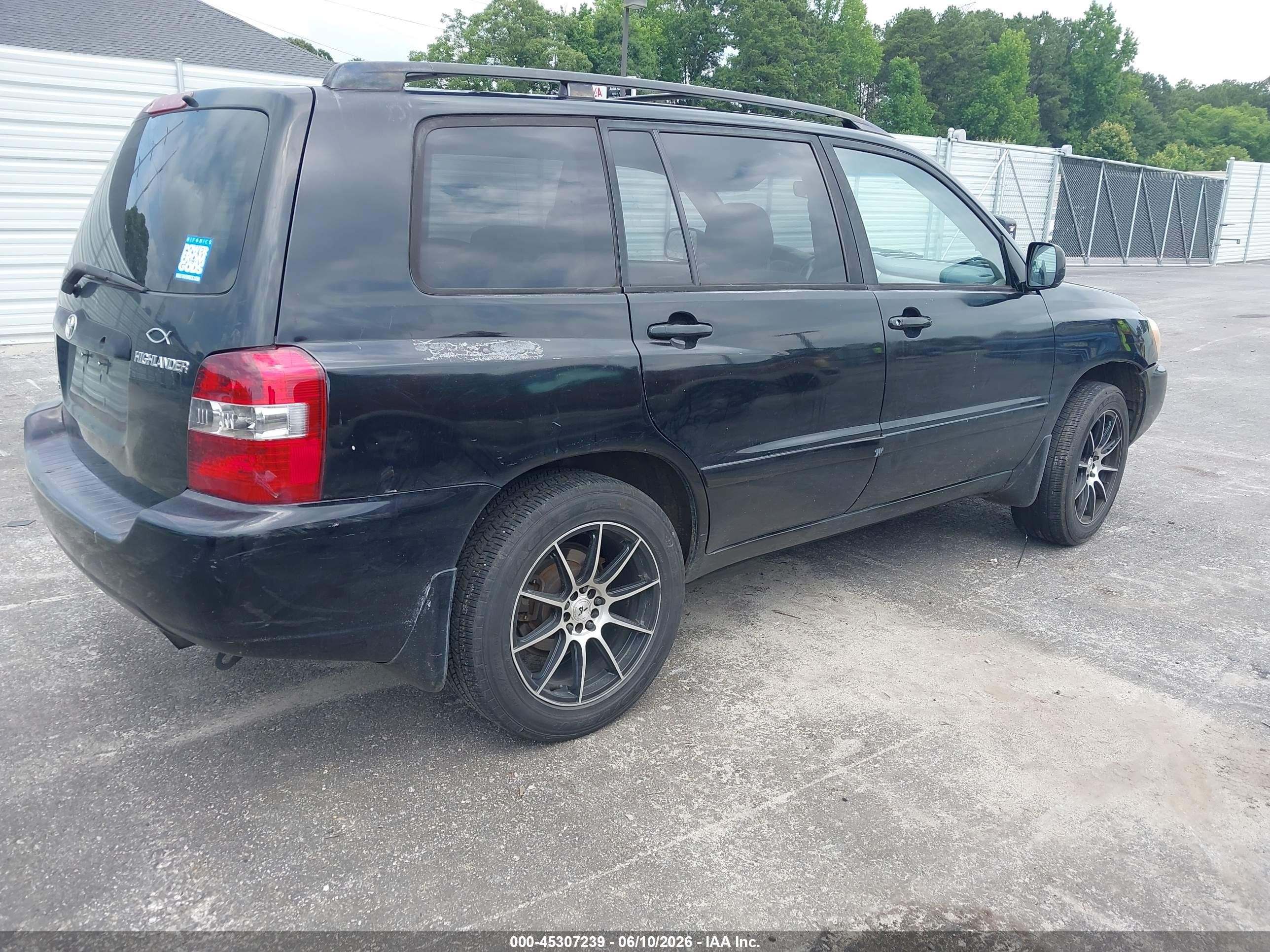 2005 Toyota Highlander V6 Black vin: JTEDP21A050053977