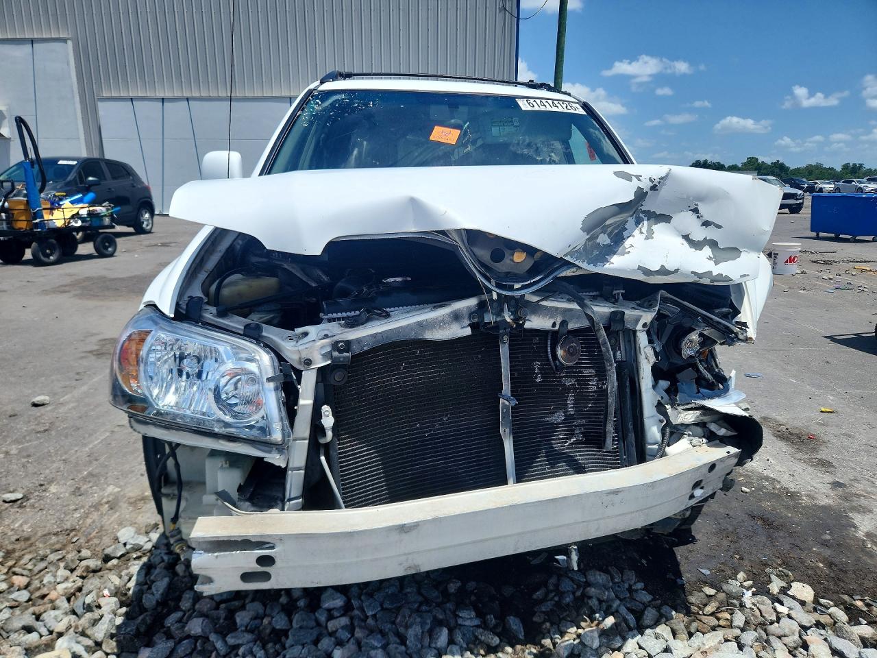 2005 Toyota Highlander Limited White vin: JTEDP21A050058483