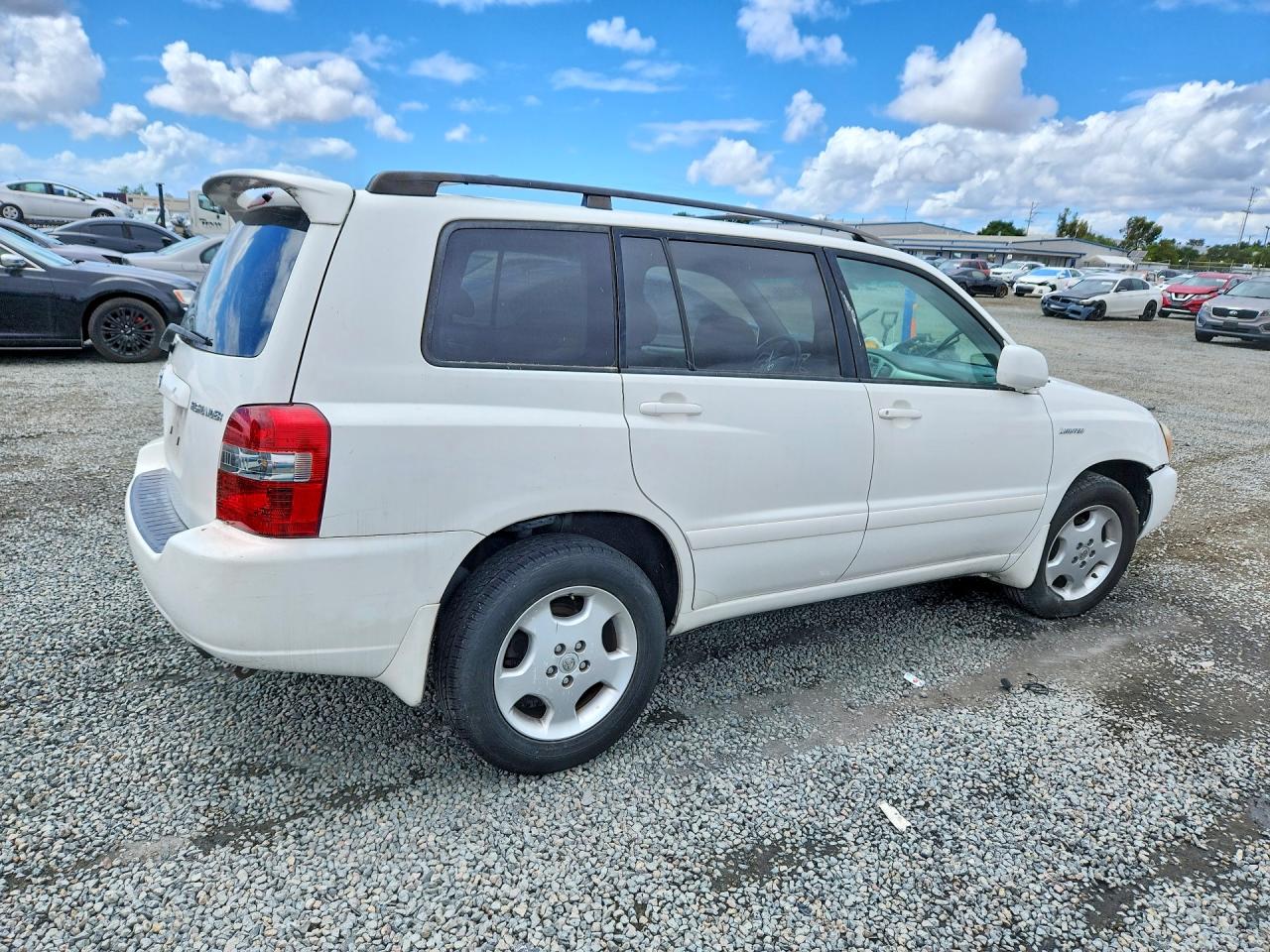 2005 Toyota Highlander Limited Белый vin: JTEDP21A050065188