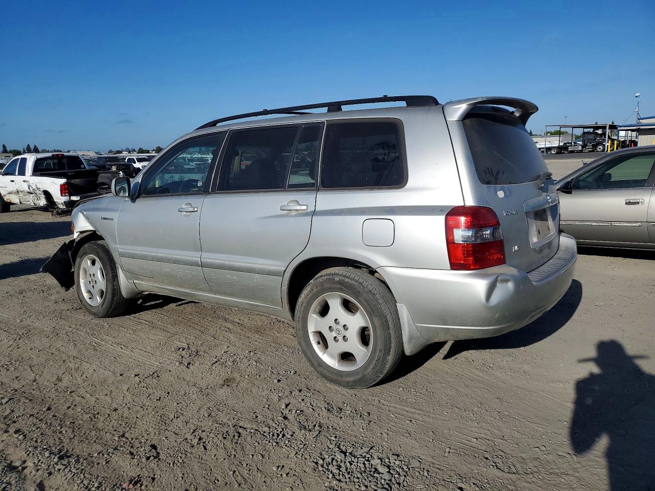 2005 Toyota Highlander Limited Silver vin: JTEDP21A050068009