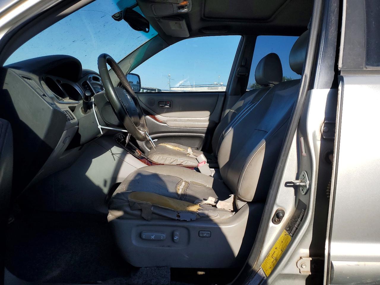 2005 Toyota Highlander Limited Silver vin: JTEDP21A050068009