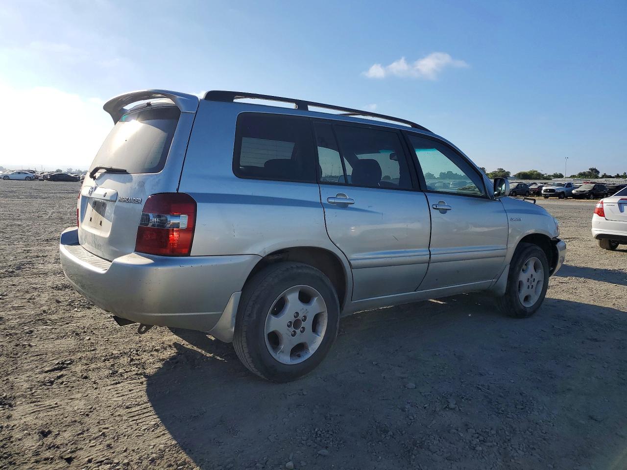 2005 Toyota Highlander Limited Silver vin: JTEDP21A050068009