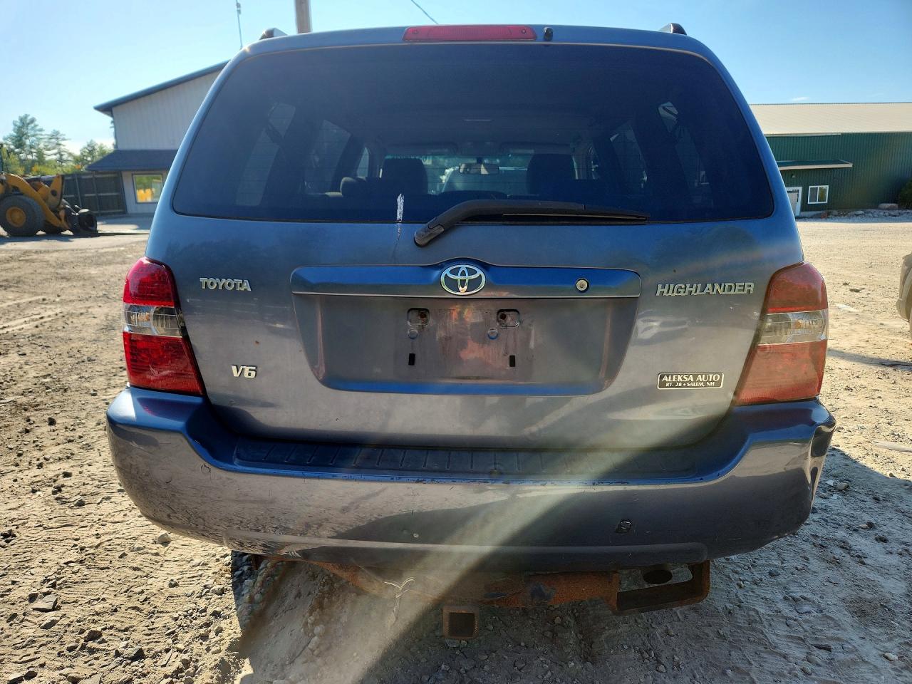 2006 Toyota Highlander Base Blue vin: JTEDP21A060106677