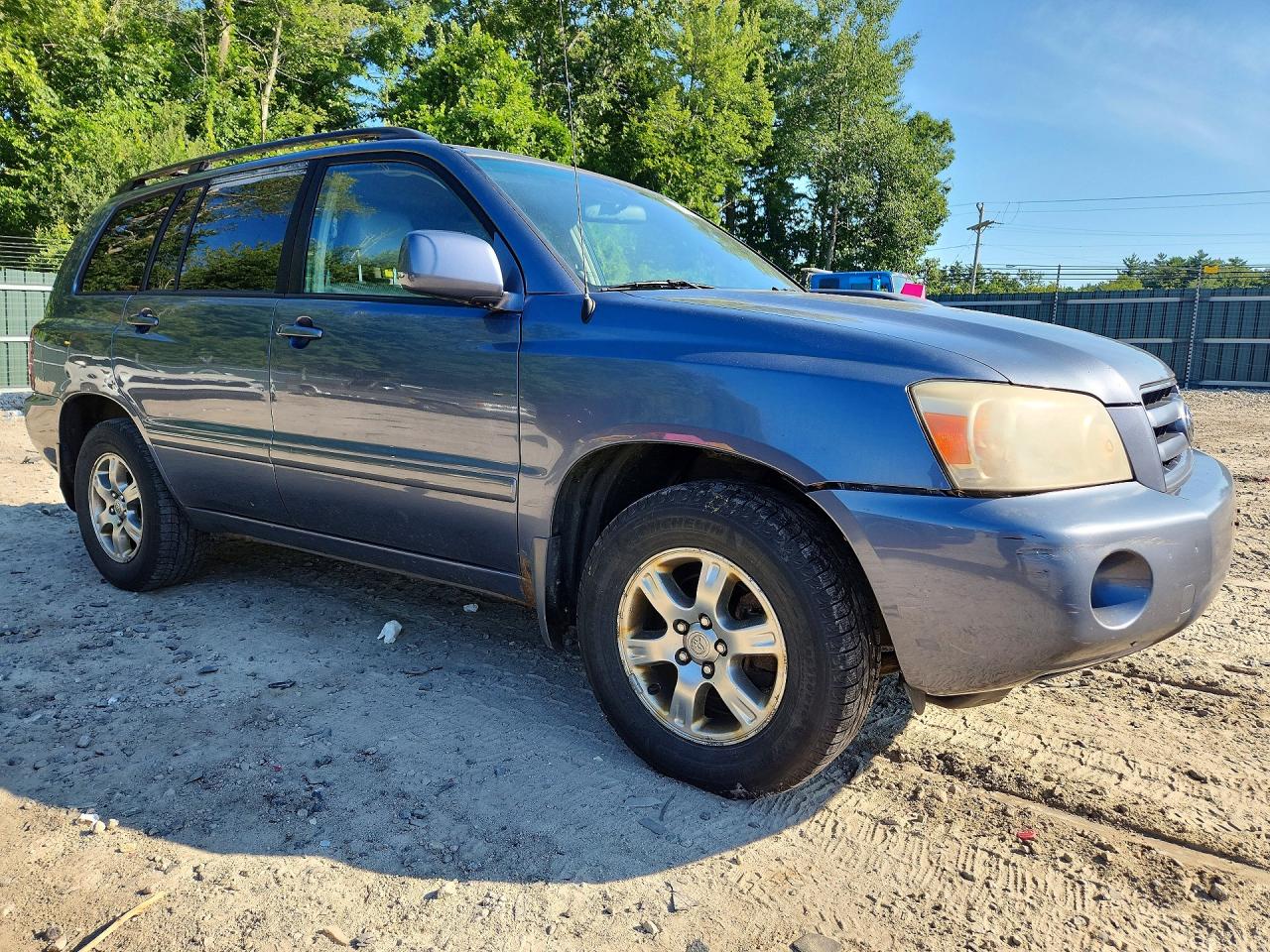 2006 Toyota Highlander Base Blue vin: JTEDP21A060106677