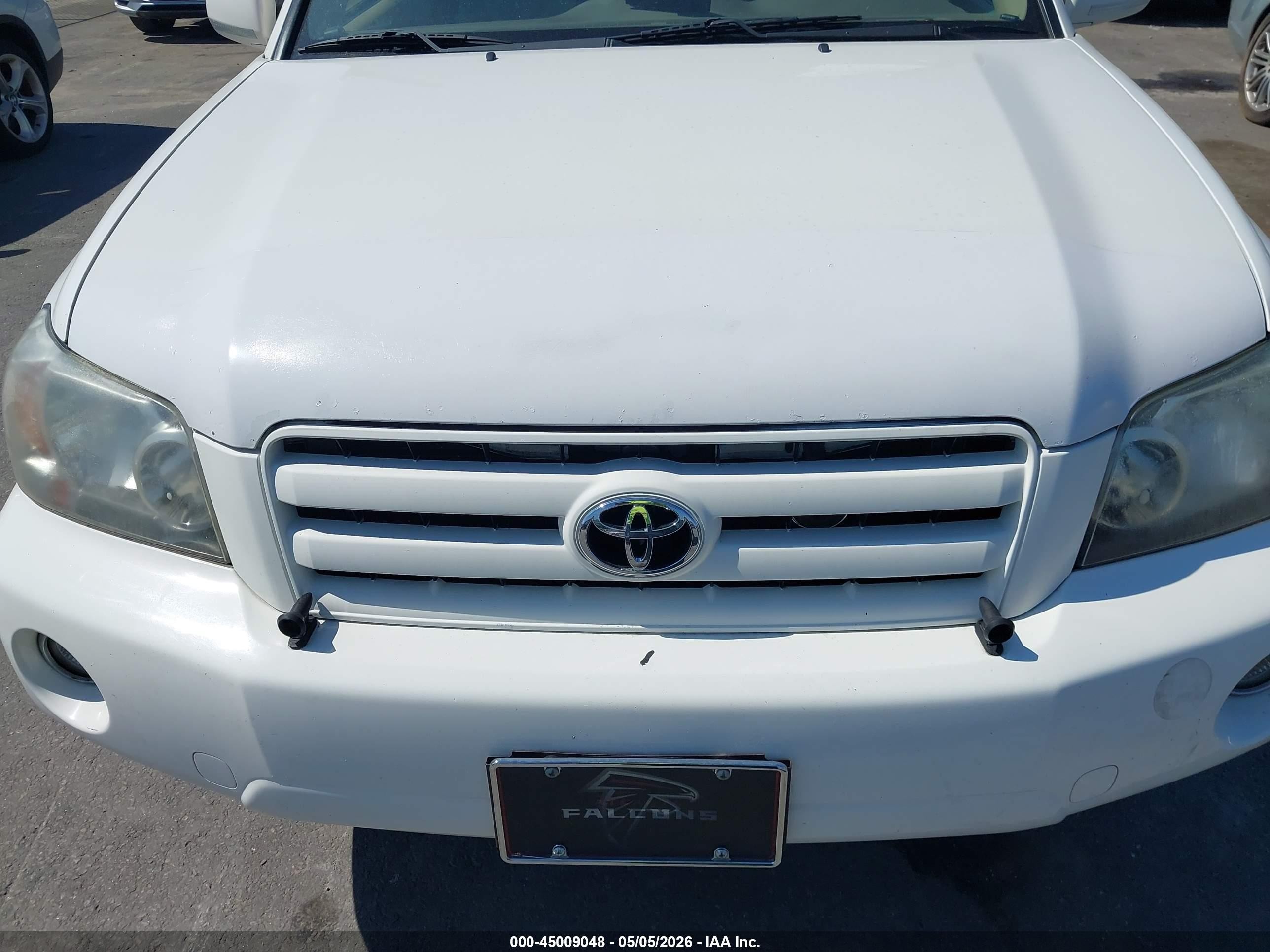 2006 Toyota Highlander Limited V6 White vin: JTEDP21A060122295