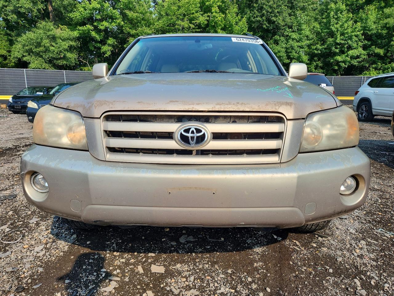 2004 Toyota Highlander Limited Gold vin: JTEDP21A140031078