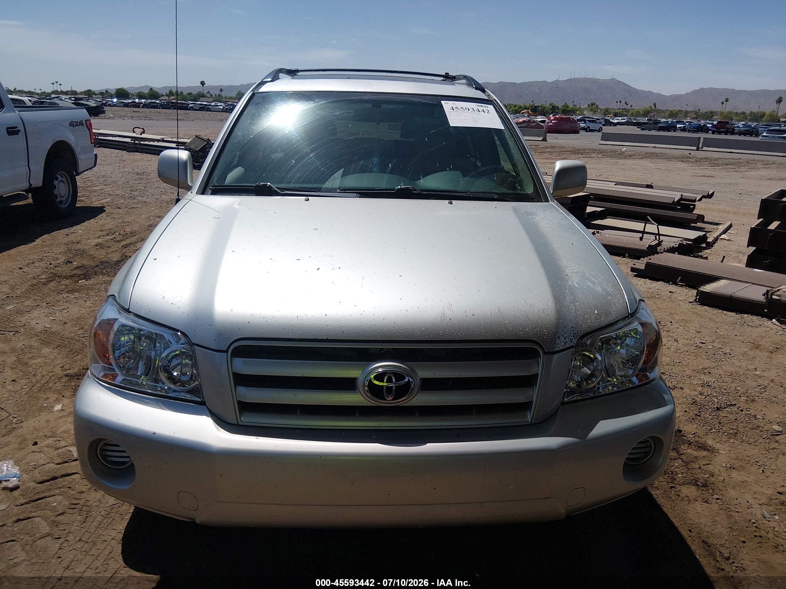 2005 Toyota Highlander V6 Серебряный vin: JTEDP21A150091038