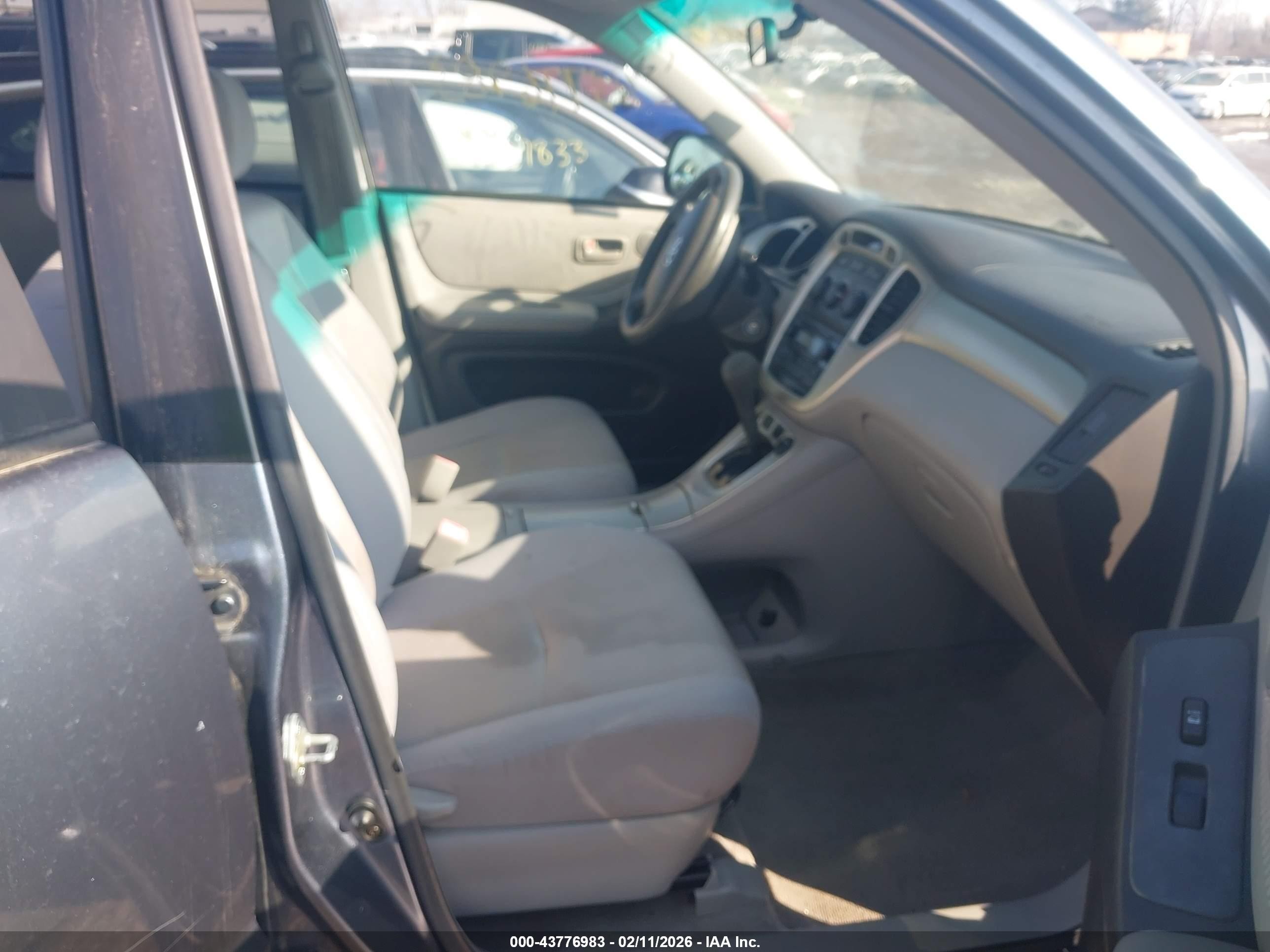 2006 Toyota Highlander V6 Blue vin: JTEDP21A160105442