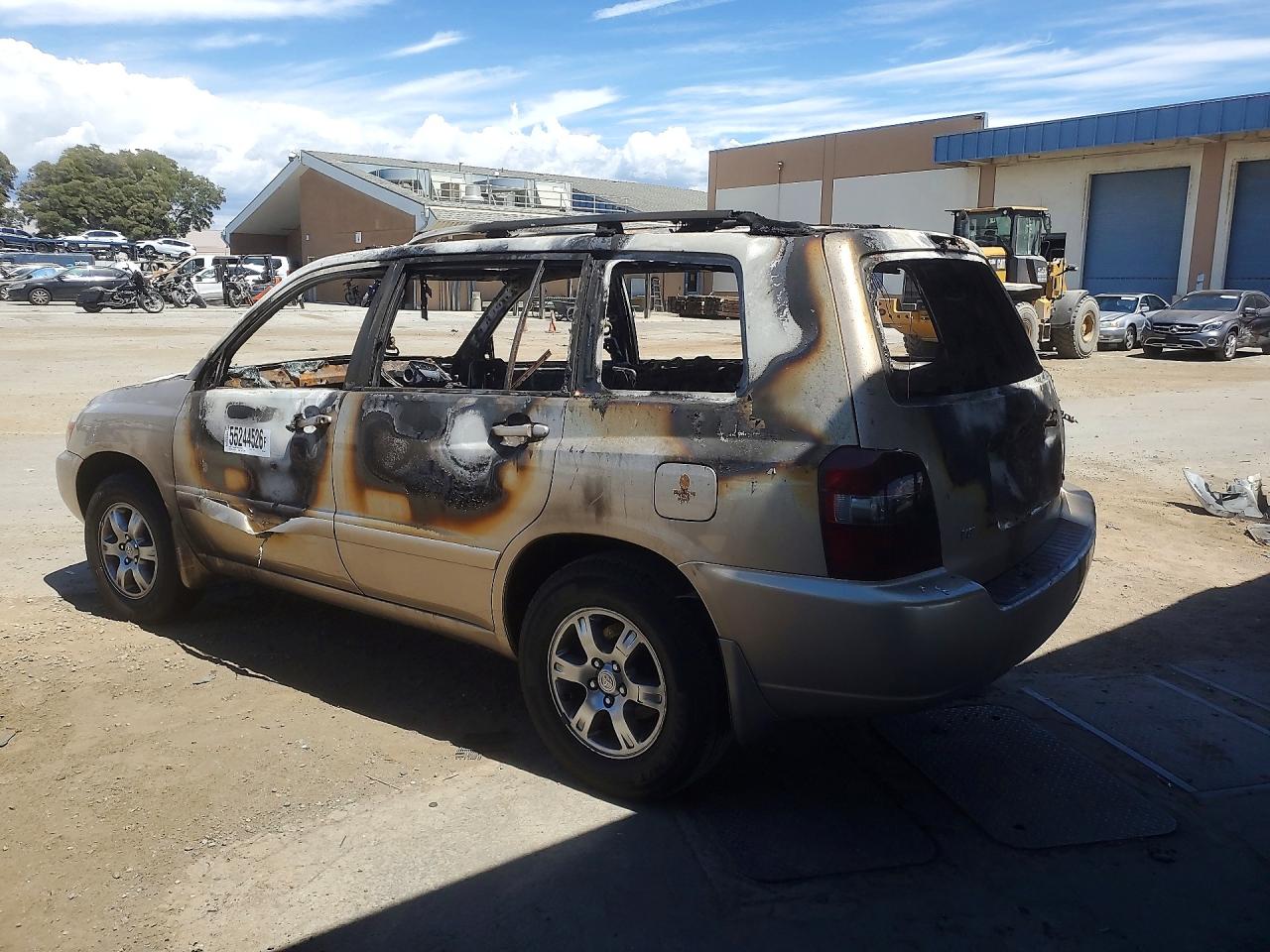 2004 Toyota Highlander Base Gold vin: JTEDP21A240025399