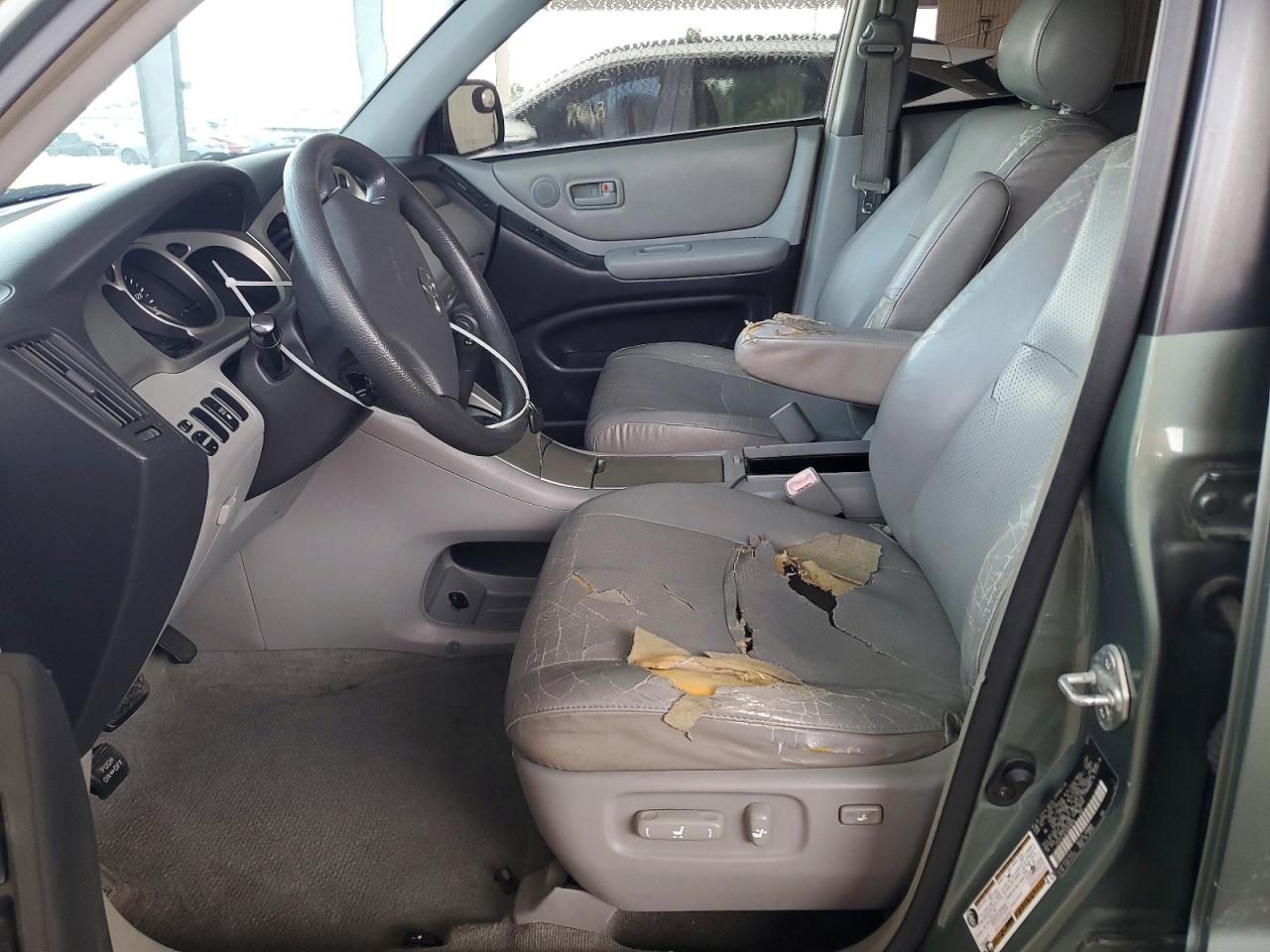 2004 Toyota Highlander Base Green vin: JTEDP21A240028836