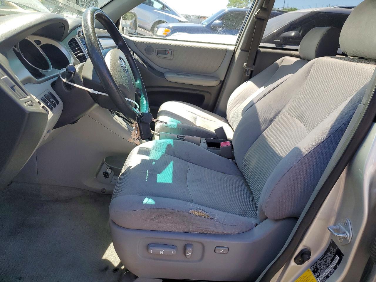 2004 Toyota Highlander Base Gray vin: JTEDP21A240031056