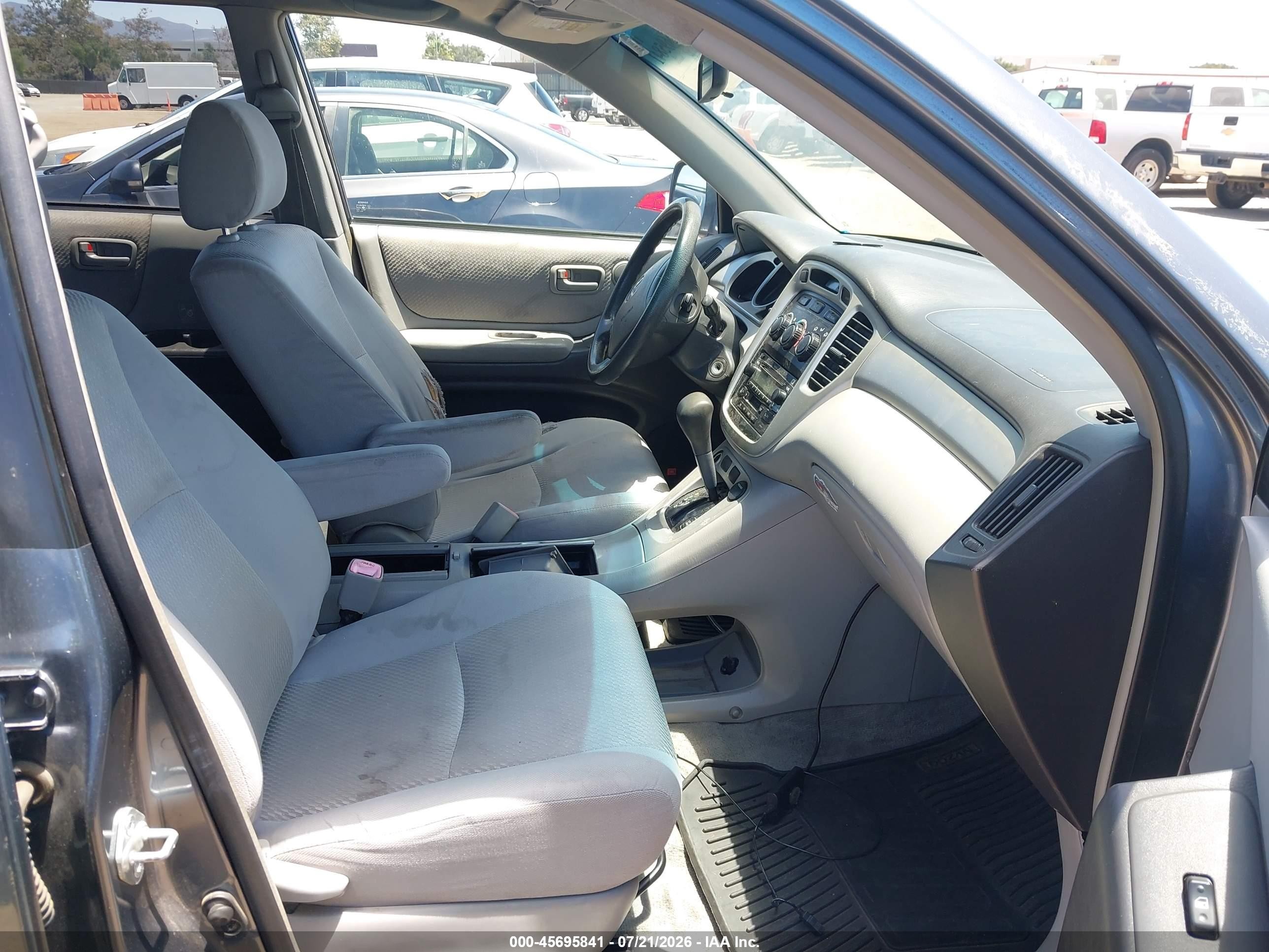 2004 Toyota Highlander V6 Blue vin: JTEDP21A240039805