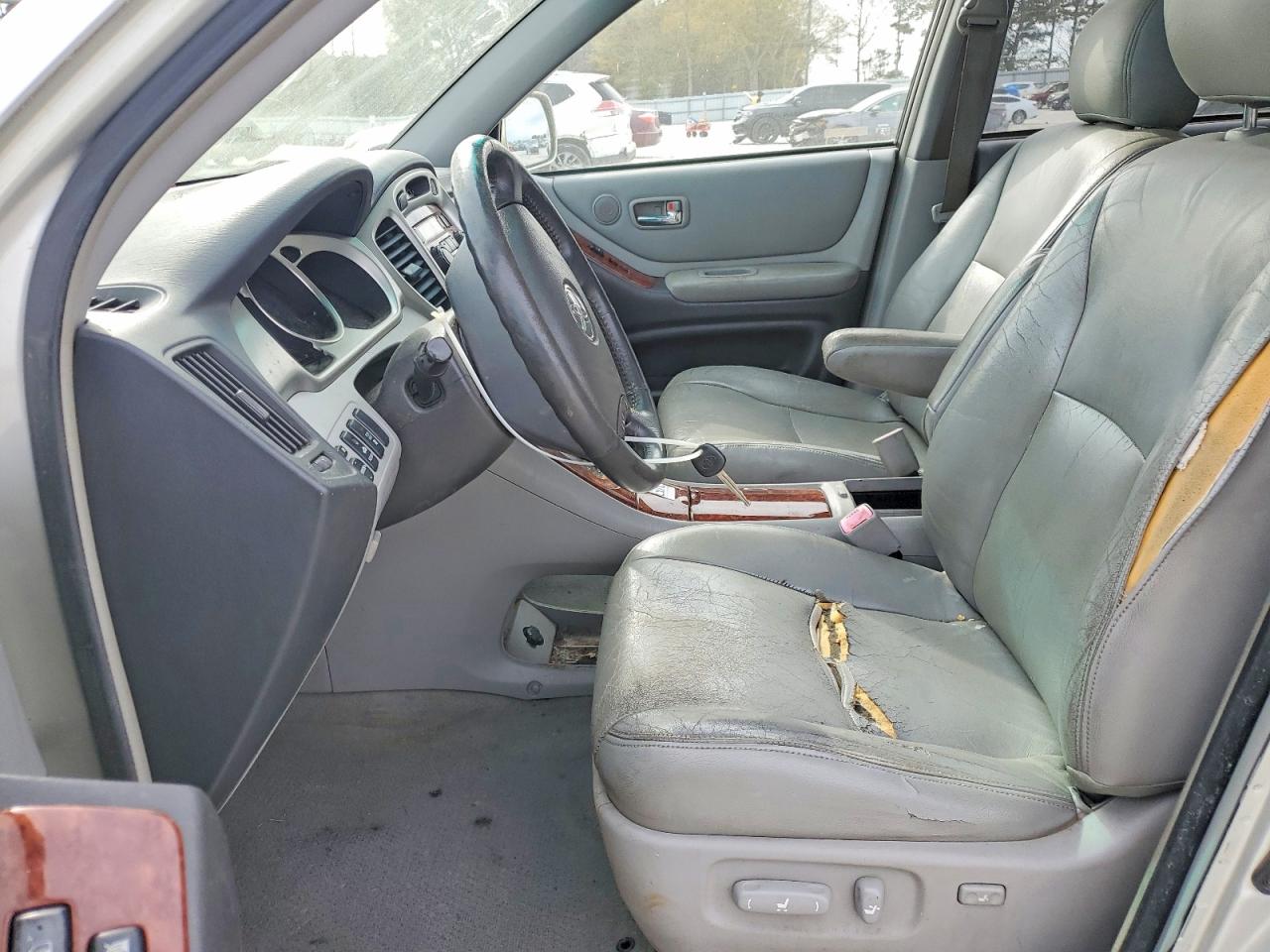 2005 Toyota Highlander Limited Серебряный vin: JTEDP21A250054693