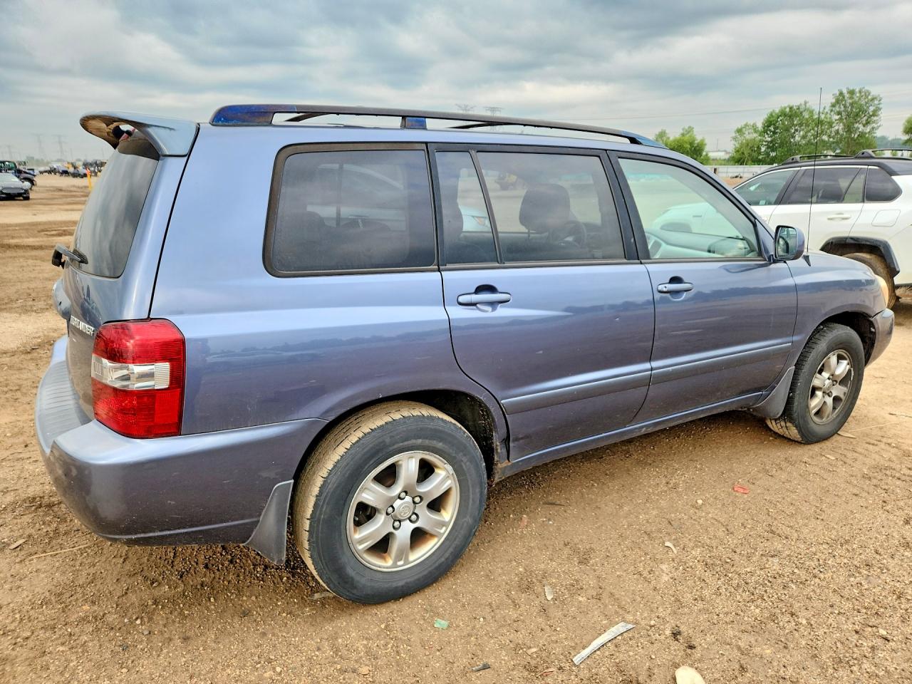 2007 Toyota Highlander Base Blue vin: JTEDP21A270138290