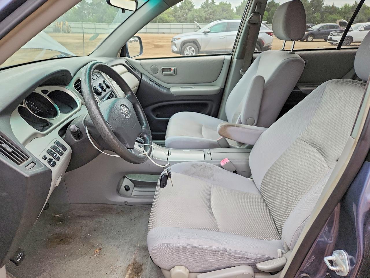2007 Toyota Highlander Base Blue vin: JTEDP21A270138290