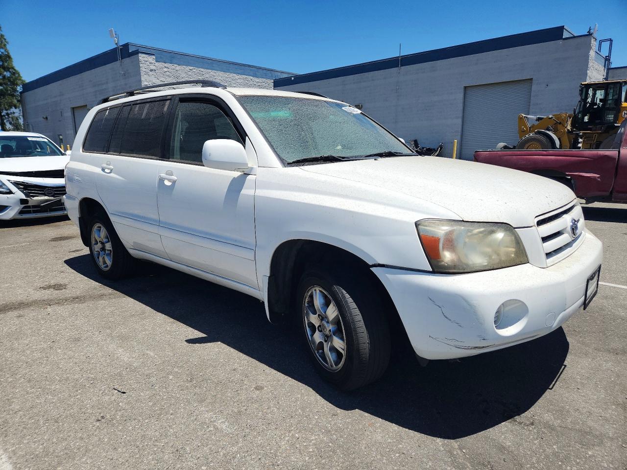2004 Toyota Highlander Base White vin: JTEDP21A340030627