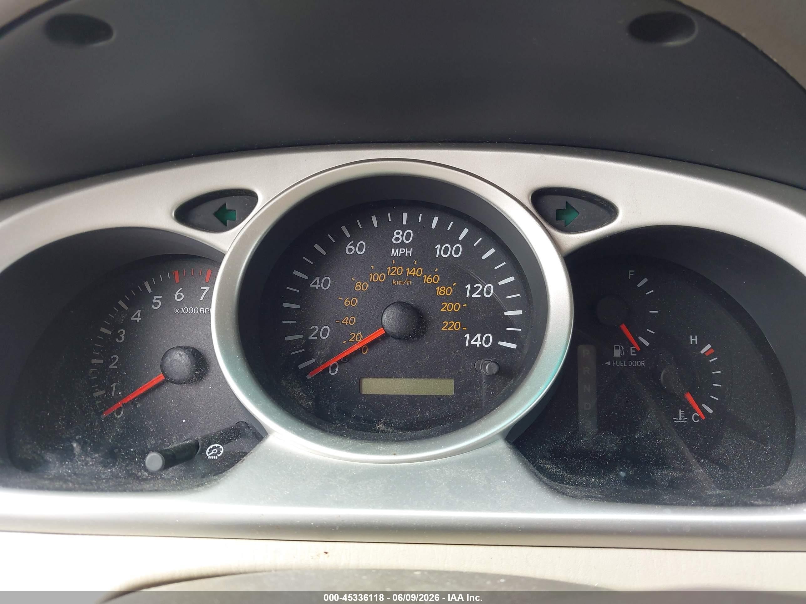 2004 Toyota Highlander V6 Light Blue vin: JTEDP21A340041403