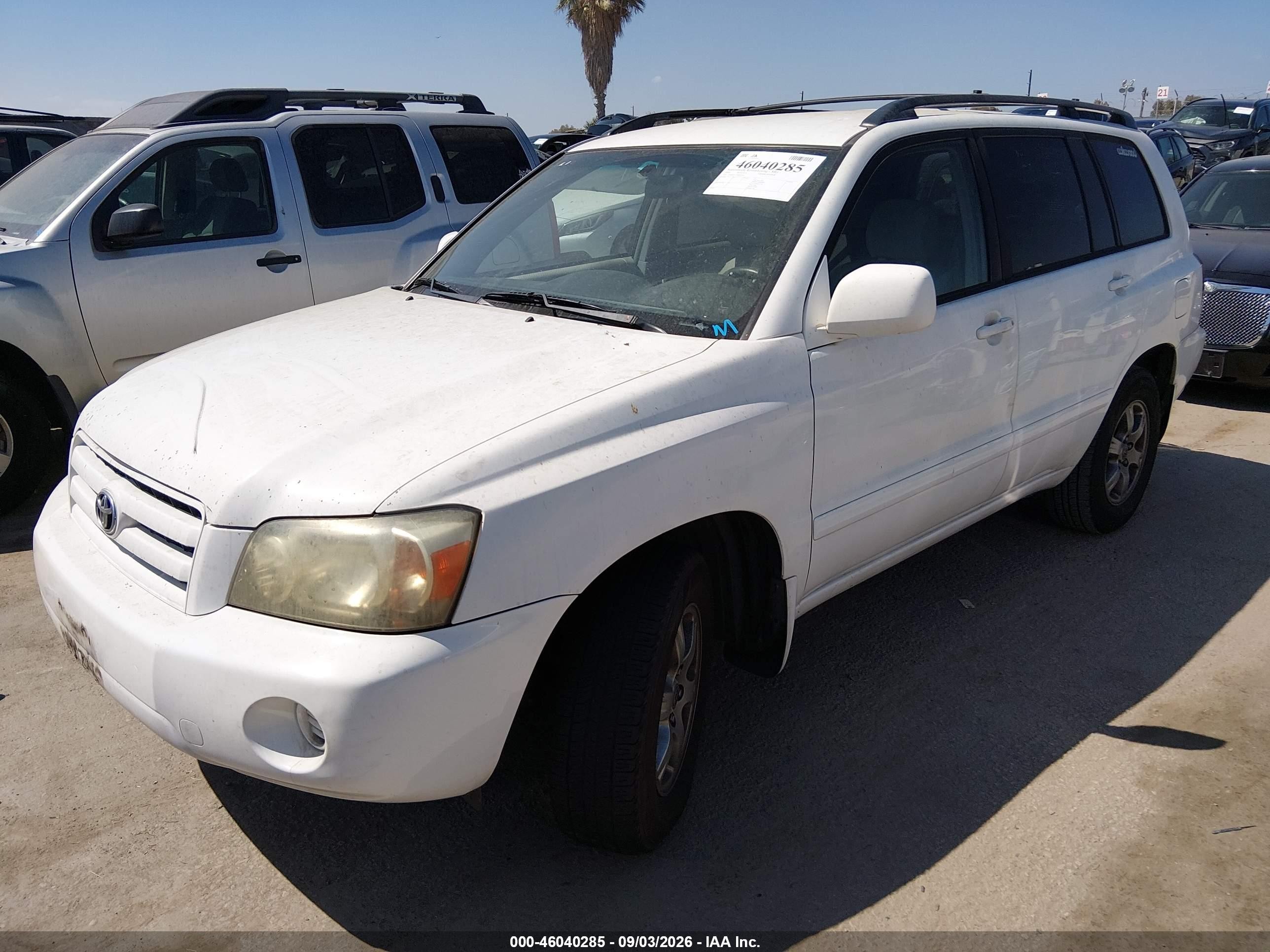 2005 Toyota Highlander V6 Белый vin: JTEDP21A350073074