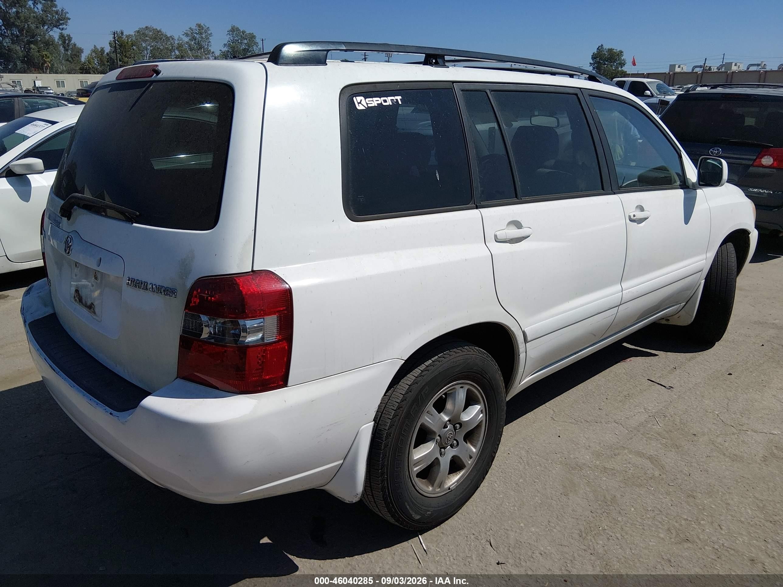 2005 Toyota Highlander V6 Белый vin: JTEDP21A350073074