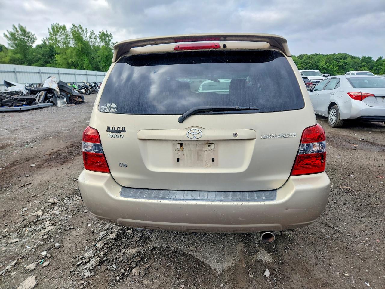 2007 Toyota Highlander Base Brown vin: JTEDP21A370138430