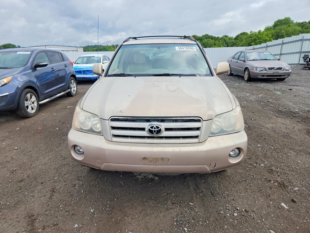 2007 Toyota Highlander Base Brown vin: JTEDP21A370138430