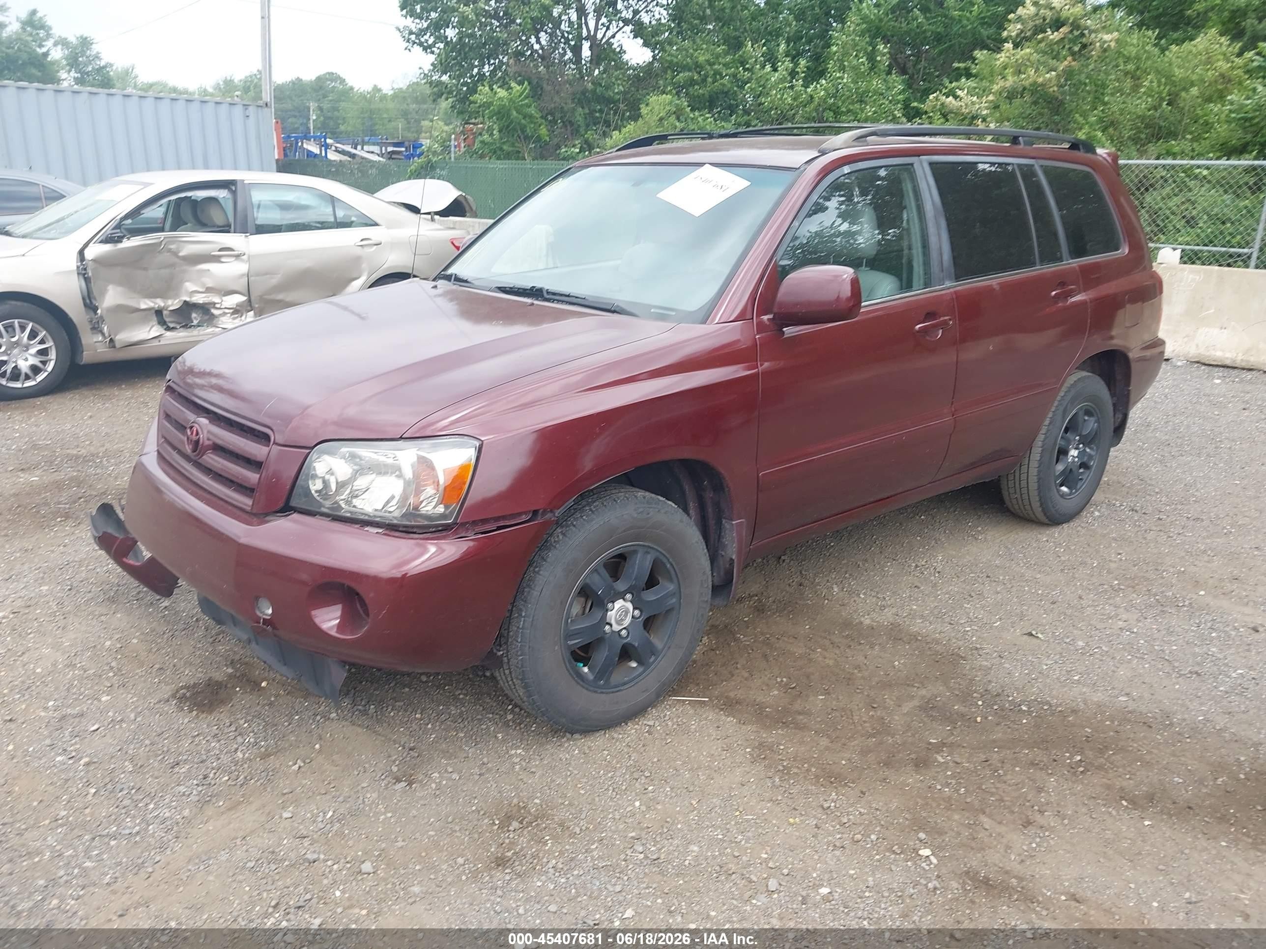 2004 Toyota Highlander V6 Red vin: JTEDP21A440006546