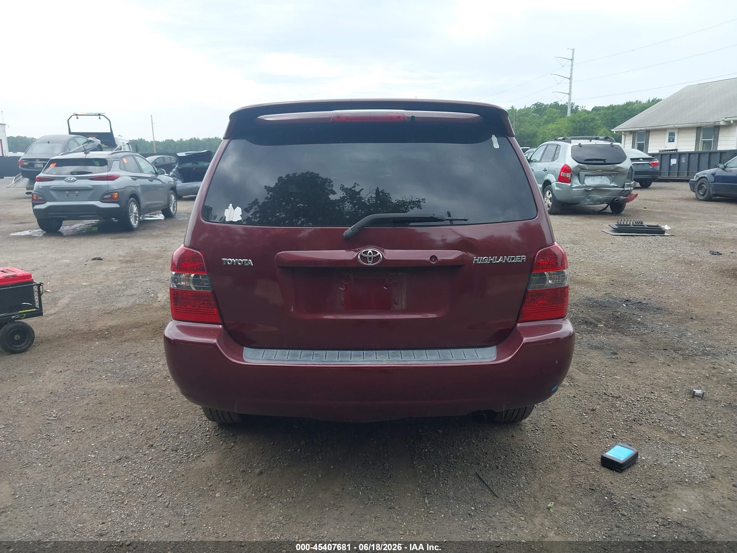 2004 Toyota Highlander V6 Red vin: JTEDP21A440006546