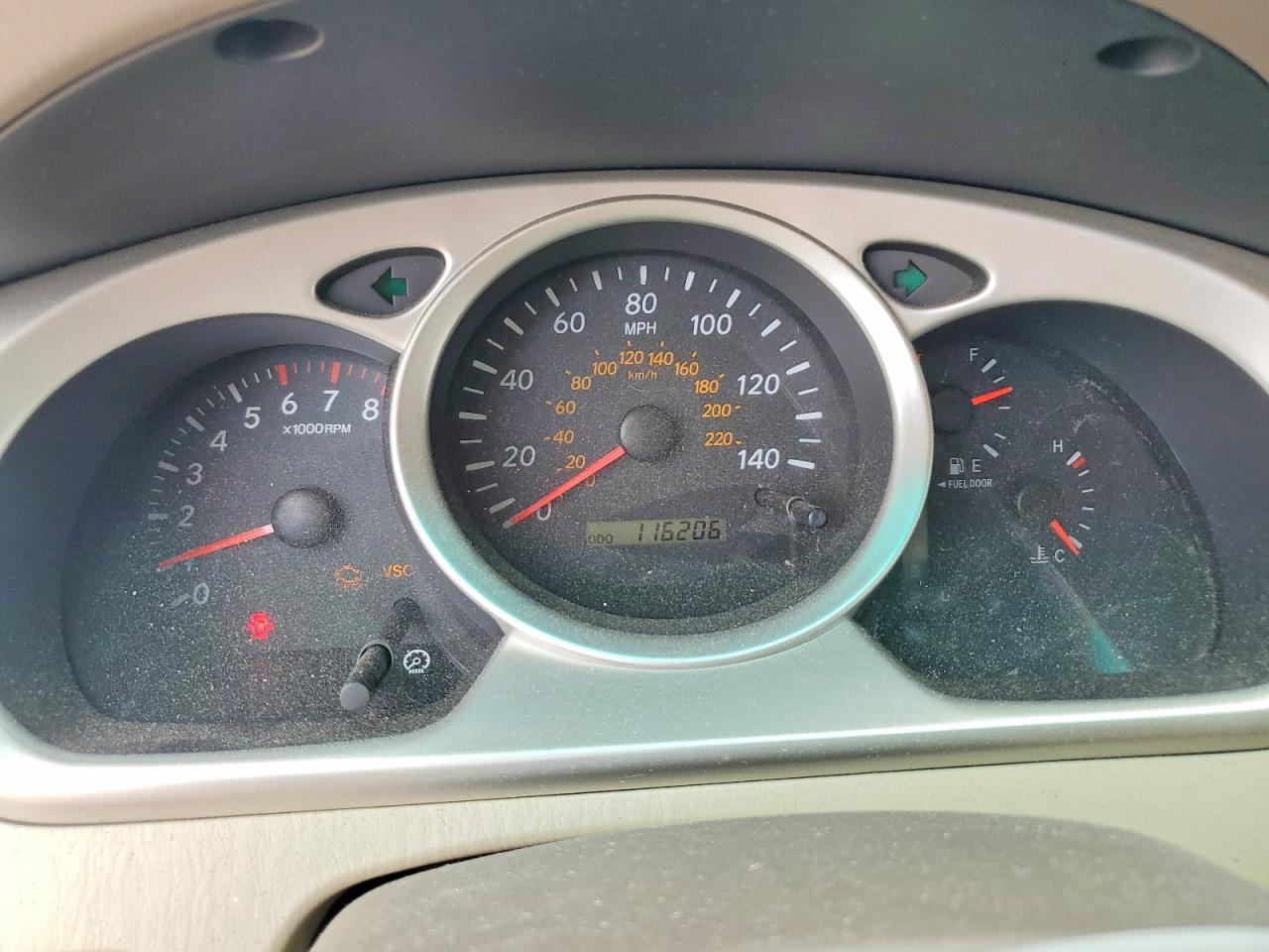 2005 Toyota Highlander Beige vin: JTEDP21A450051939