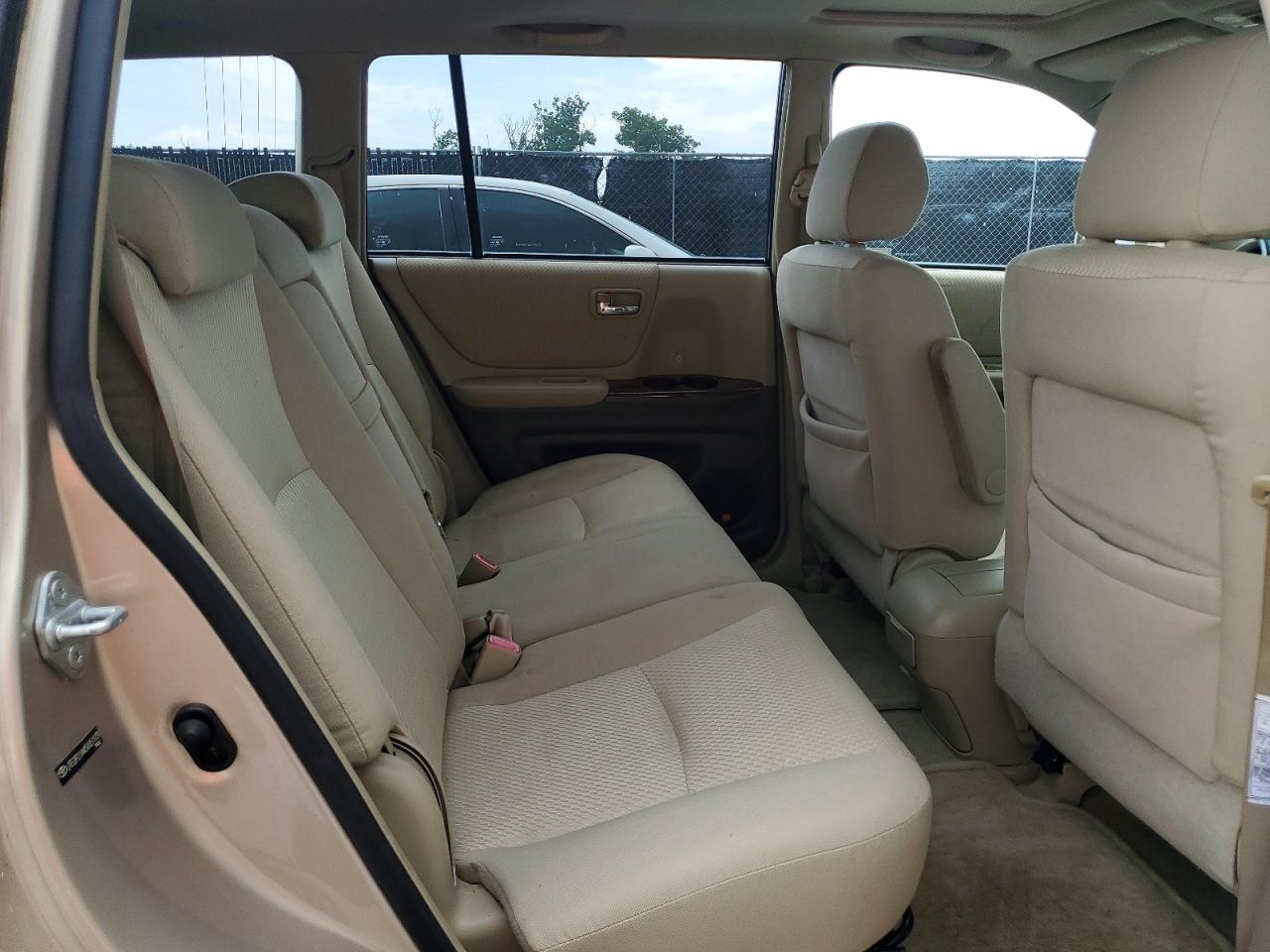 2005 Toyota Highlander Beige vin: JTEDP21A450051939