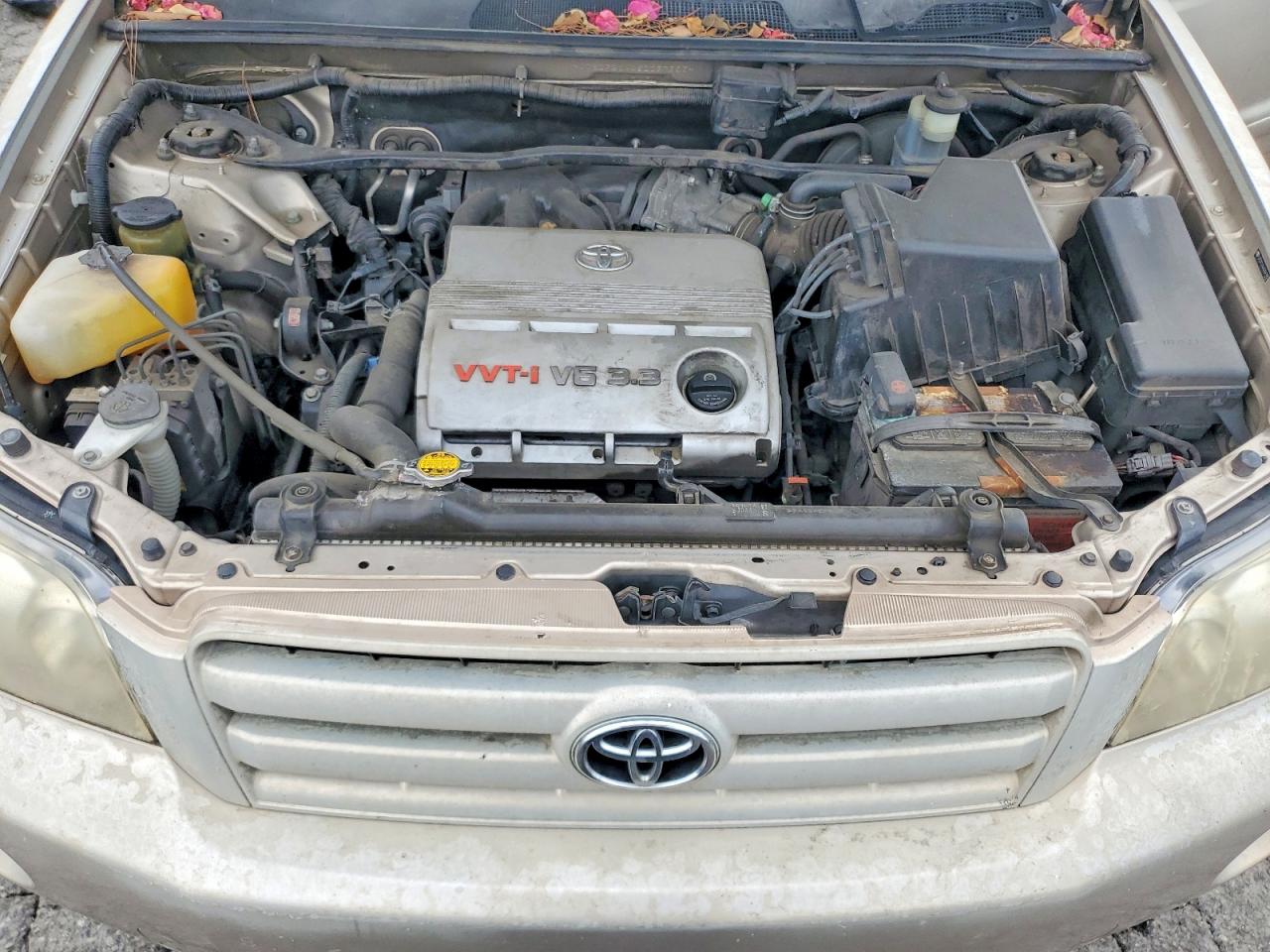 2006 Toyota Highlander Base Tan vin: JTEDP21A460097983