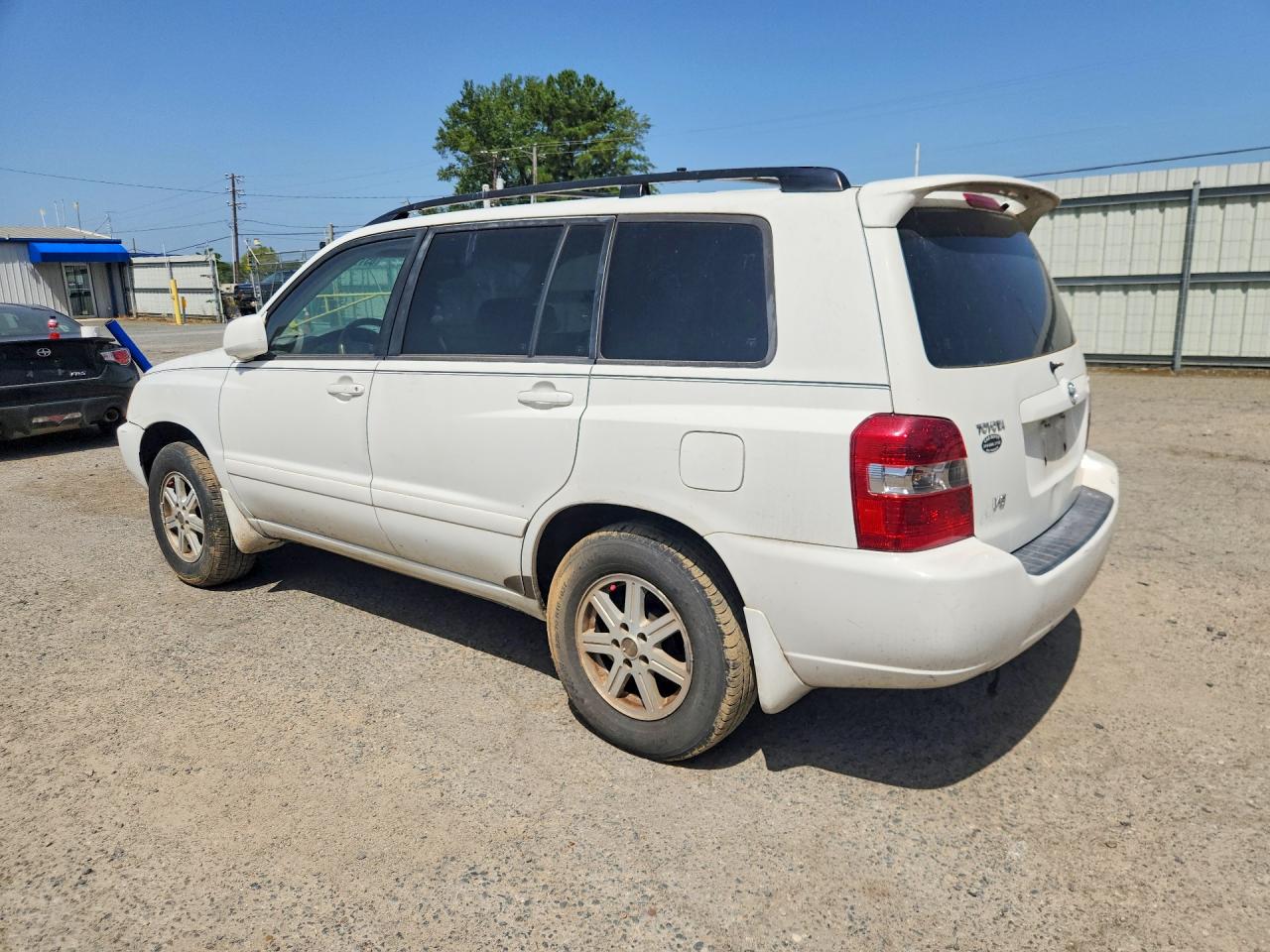 2006 Toyota Highlander Base White vin: JTEDP21A460107511