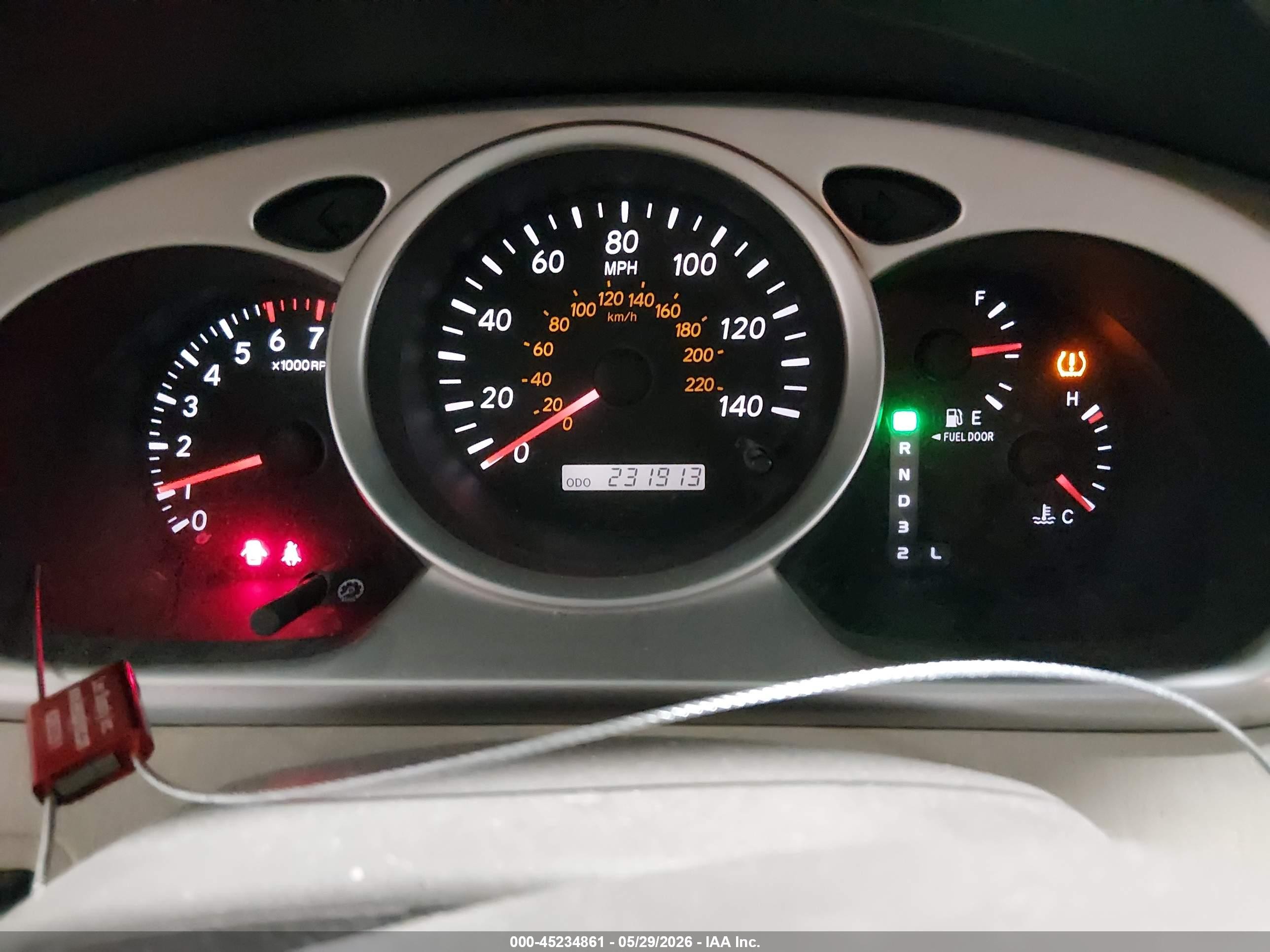2006 Toyota Highlander V6 Black vin: JTEDP21A460107802