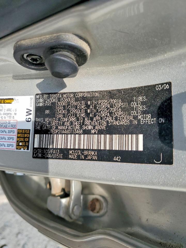 2006 Toyota Highlander Base Silver vin: JTEDP21A460113468